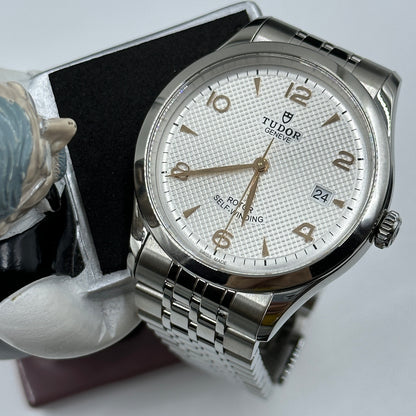 TUDOR 1926 m91550-0001