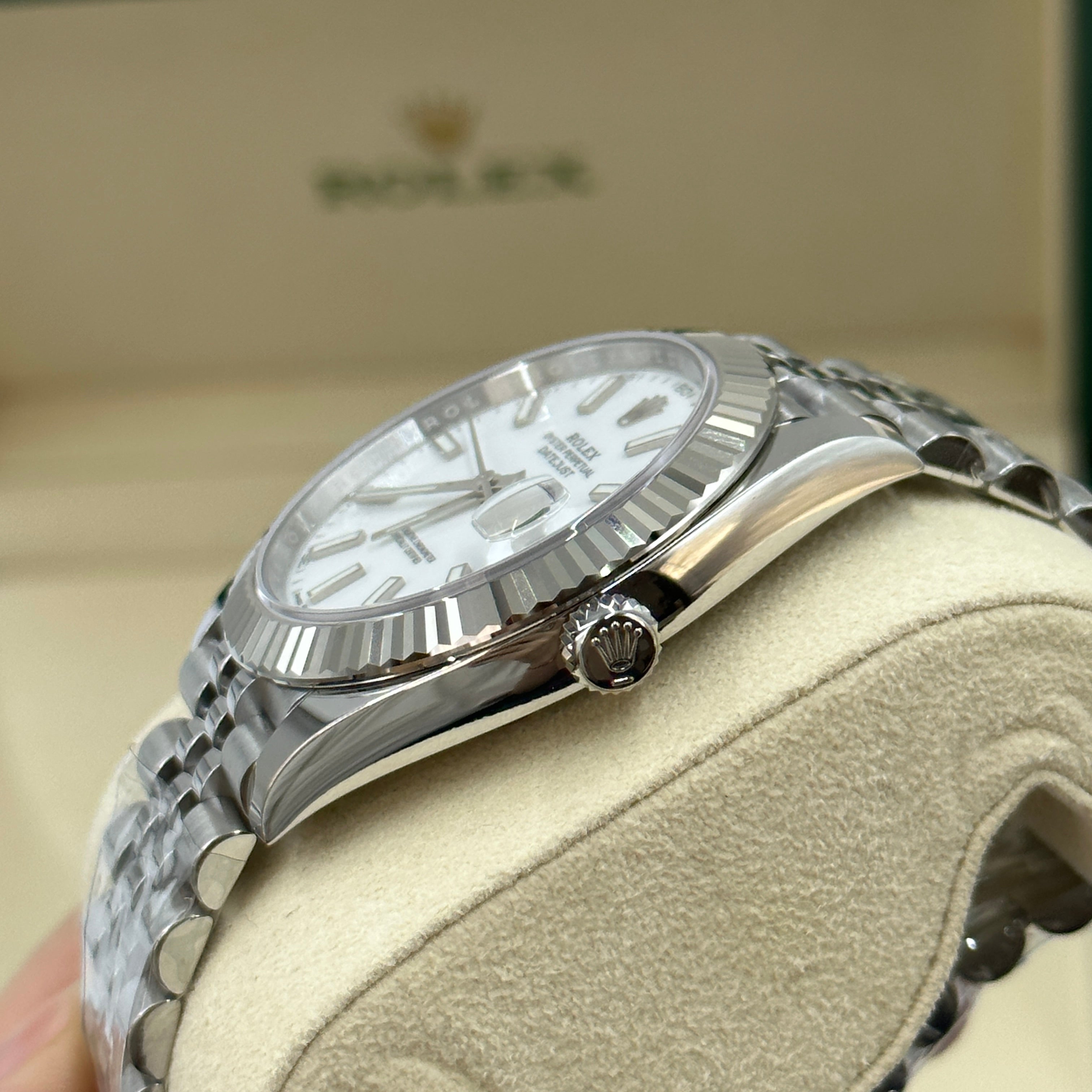 Rolex Datejust 41 126334 White Index Jubilee 2025