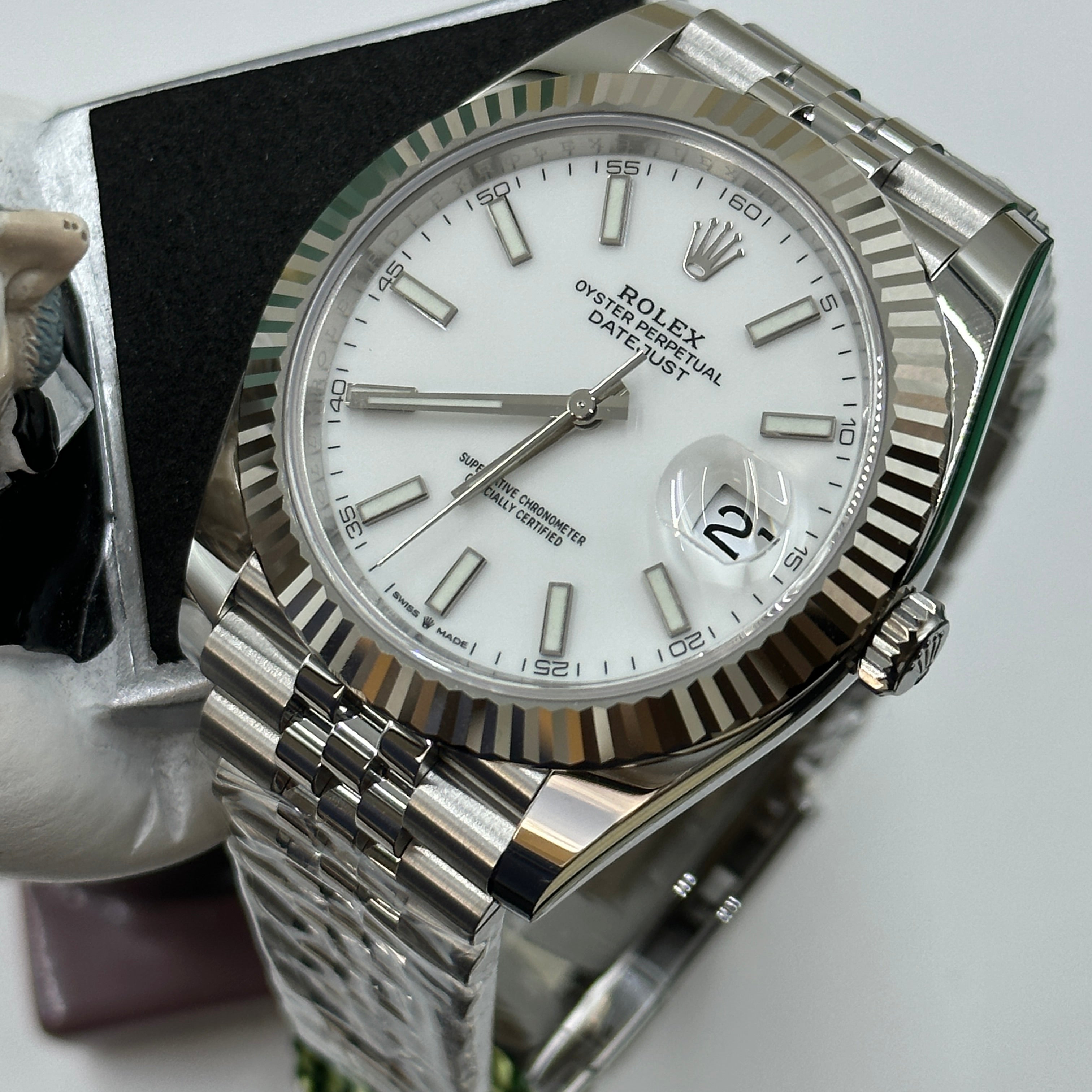 Rolex Datejust 41 126334 White Index Jubilee 2025