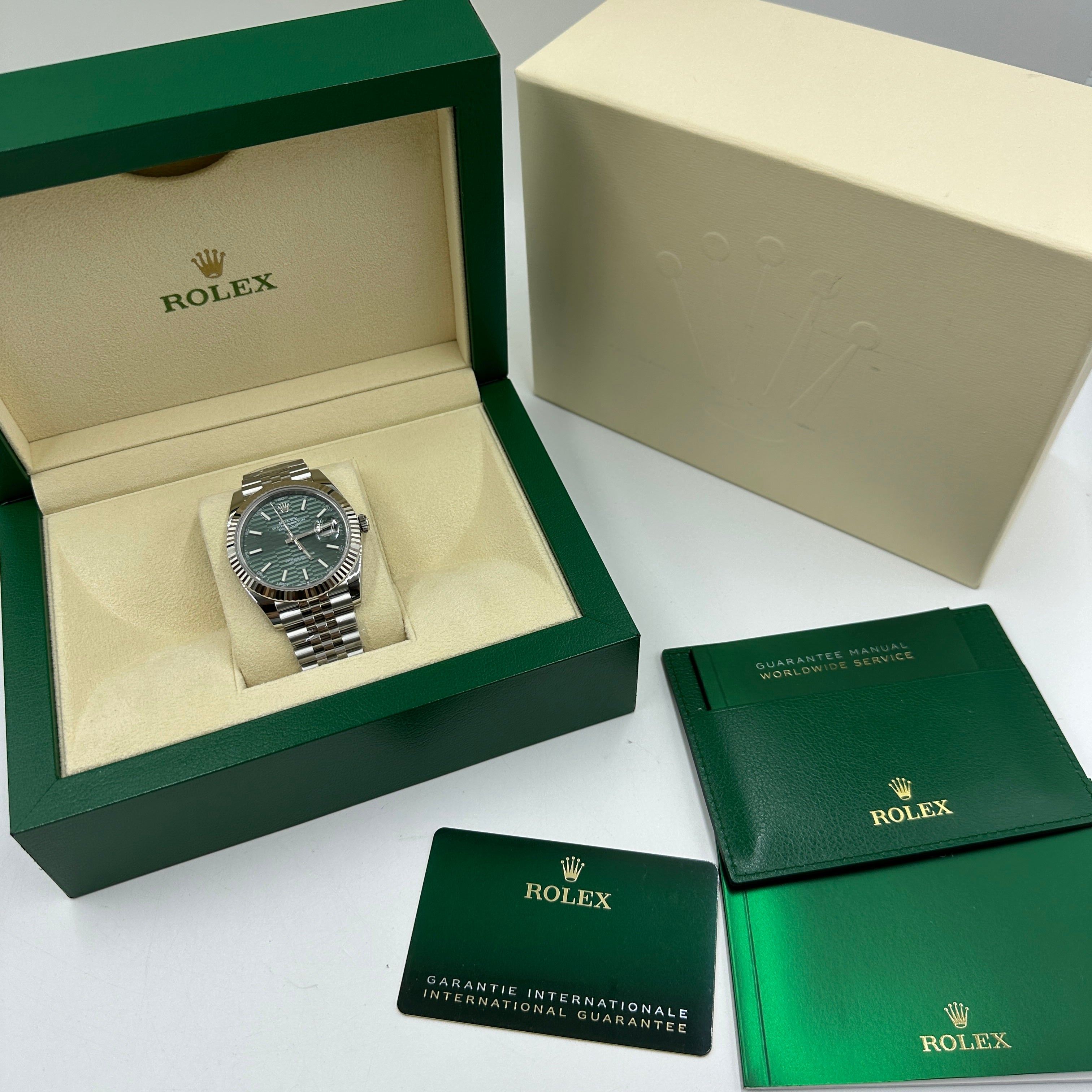 Rolex Datejust 41 126334 Mint Green Index Jubilee 2025