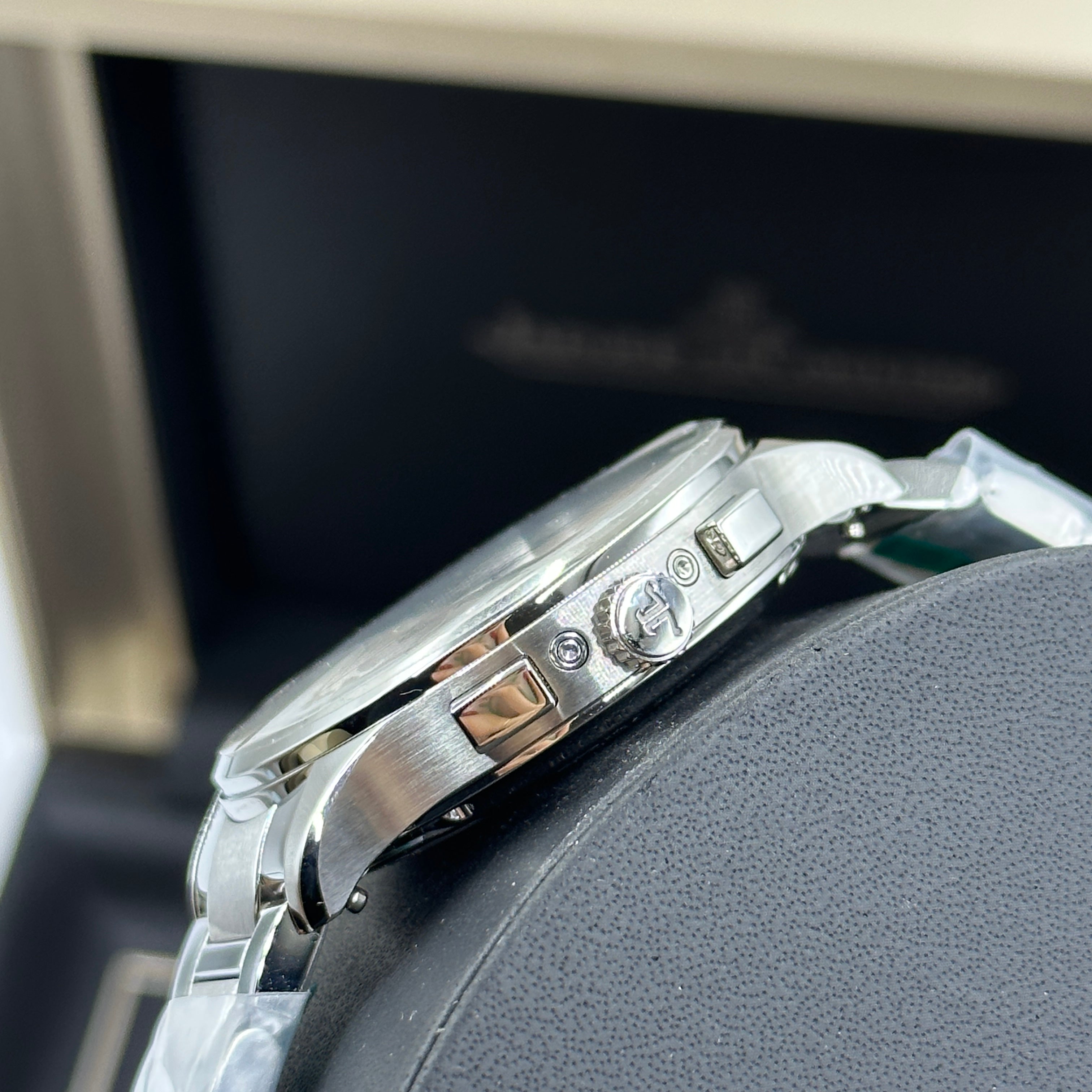 Jaeger-Lecoultre Master Control 40MM Q413813J 2023