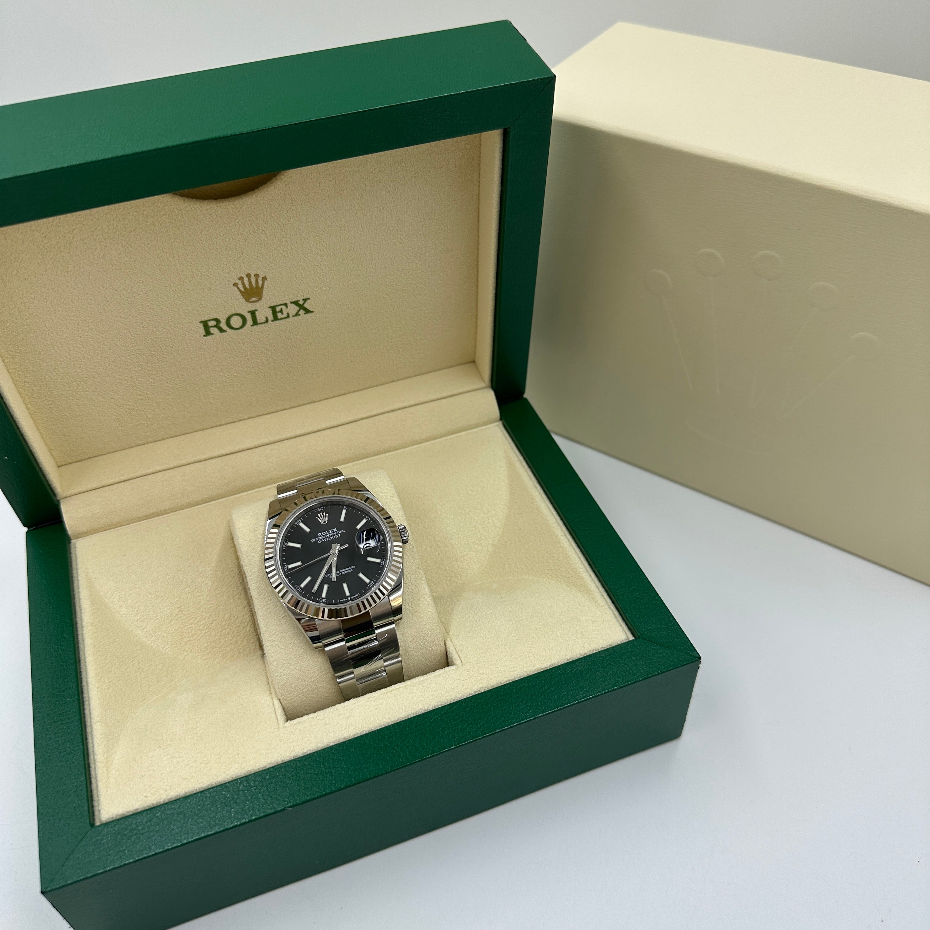 Rolex Datejust 41 126334 Black Index Oyster 2025
