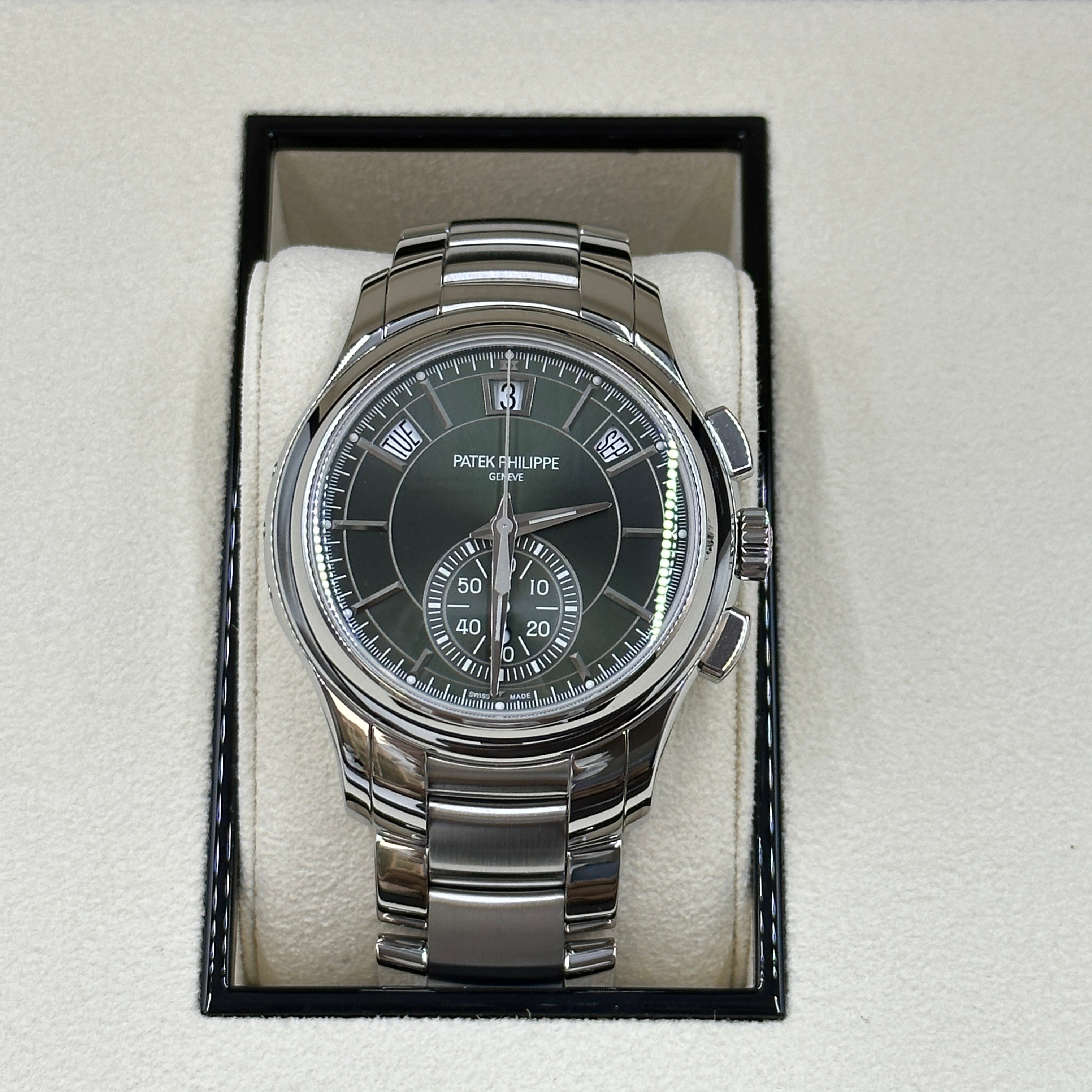 Patek Philippe 5905/1A-001 2025