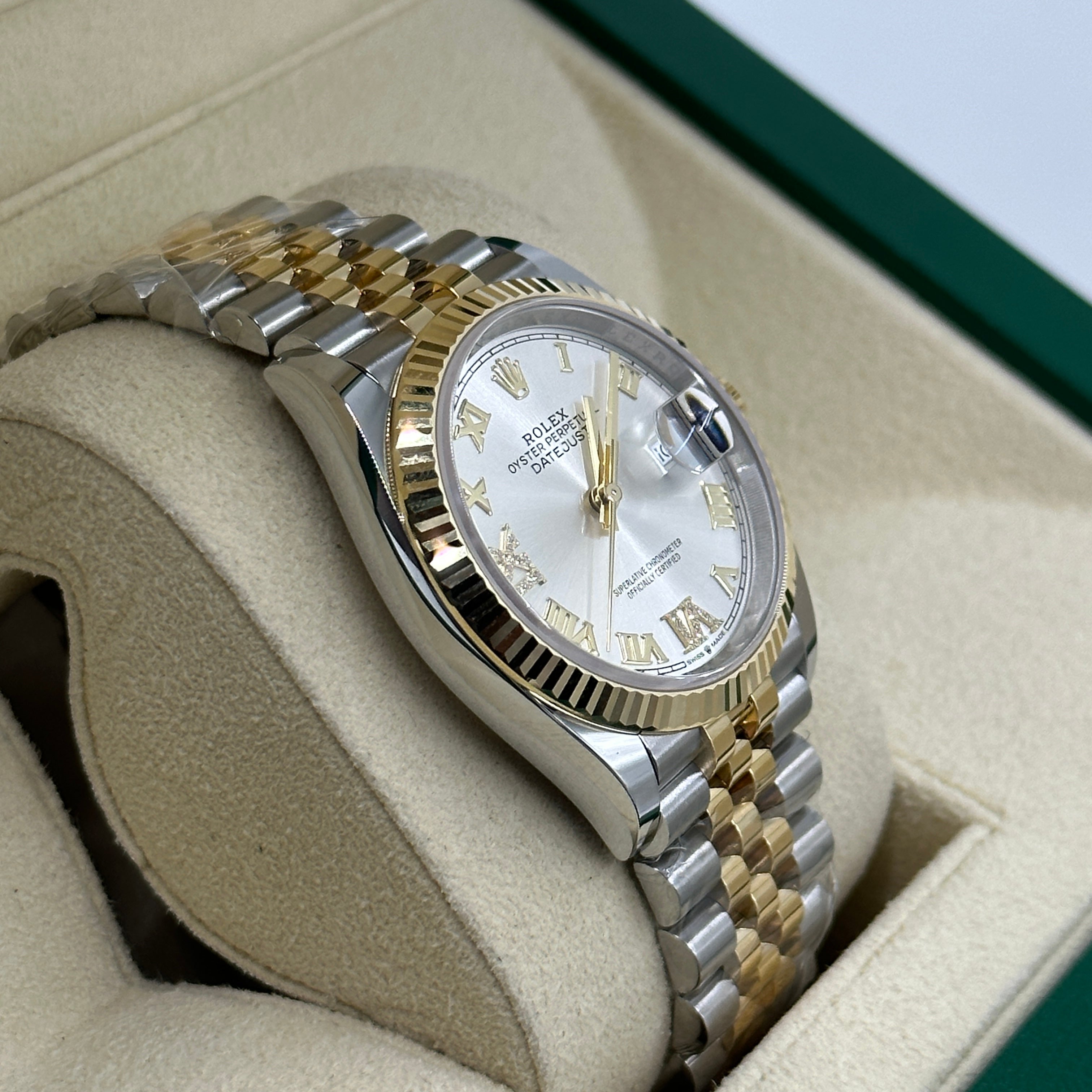 Rolex Datejust 36 126233 SILVER VIIX Yellow Gold Steel JUB