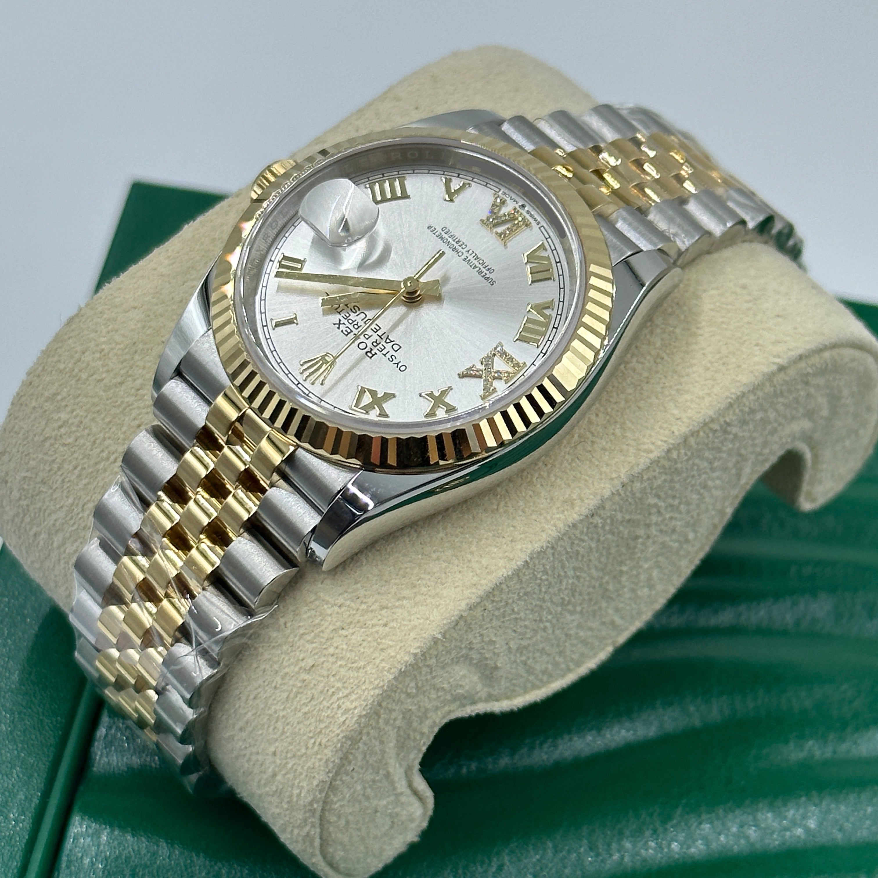 Rolex Datejust 36 126233 SILVER VIIX Yellow Gold Steel JUB