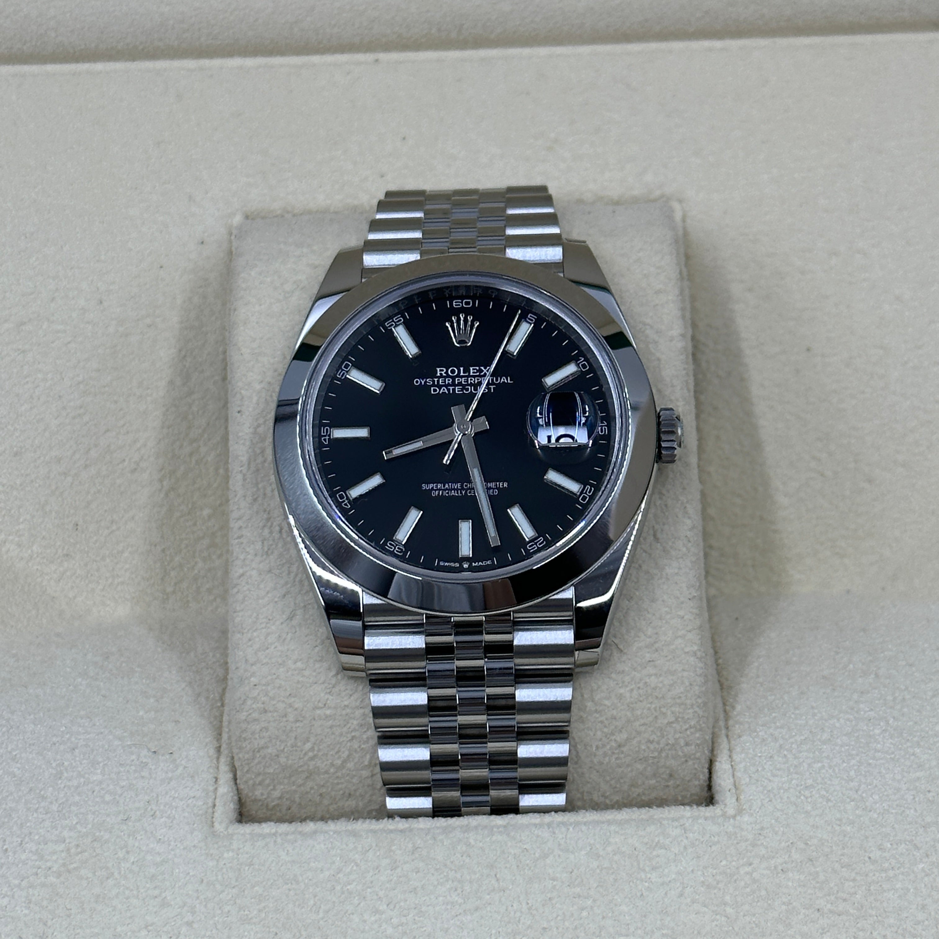 Rolex Datejust 41 126300 Black Index Jubilee 2025