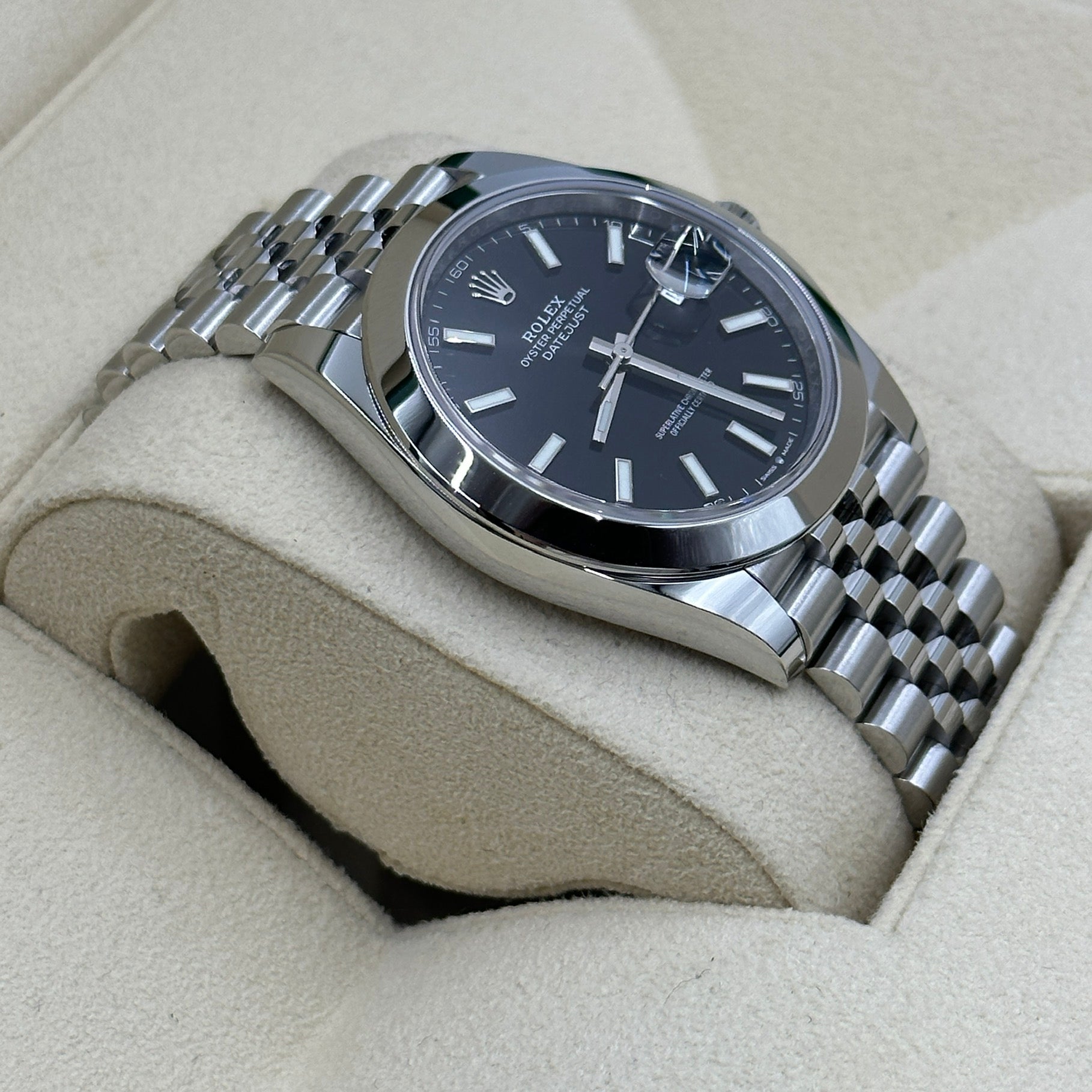 Rolex Datejust 41 126300 Black Index Jubilee 2025