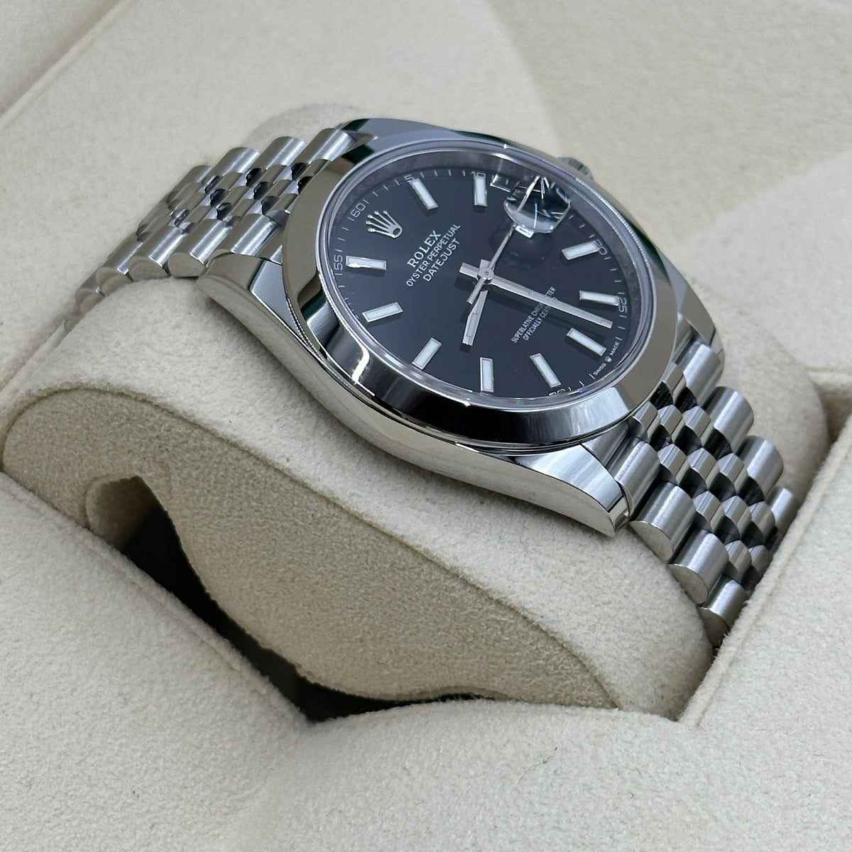 Rolex Datejust 41 126300 Black Index Jubilee 2025