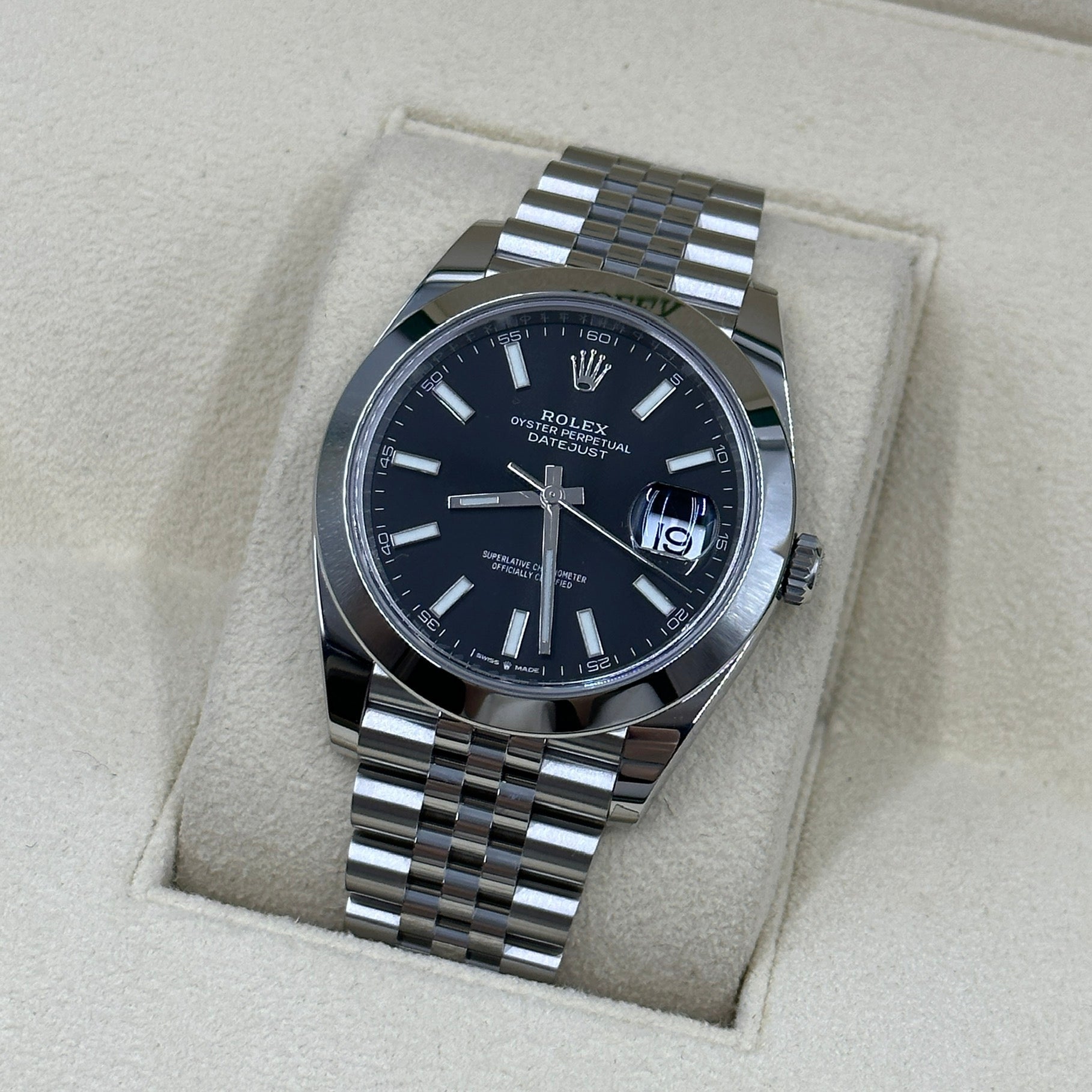 Rolex Datejust 41 126300 Black Index Jubilee 2025