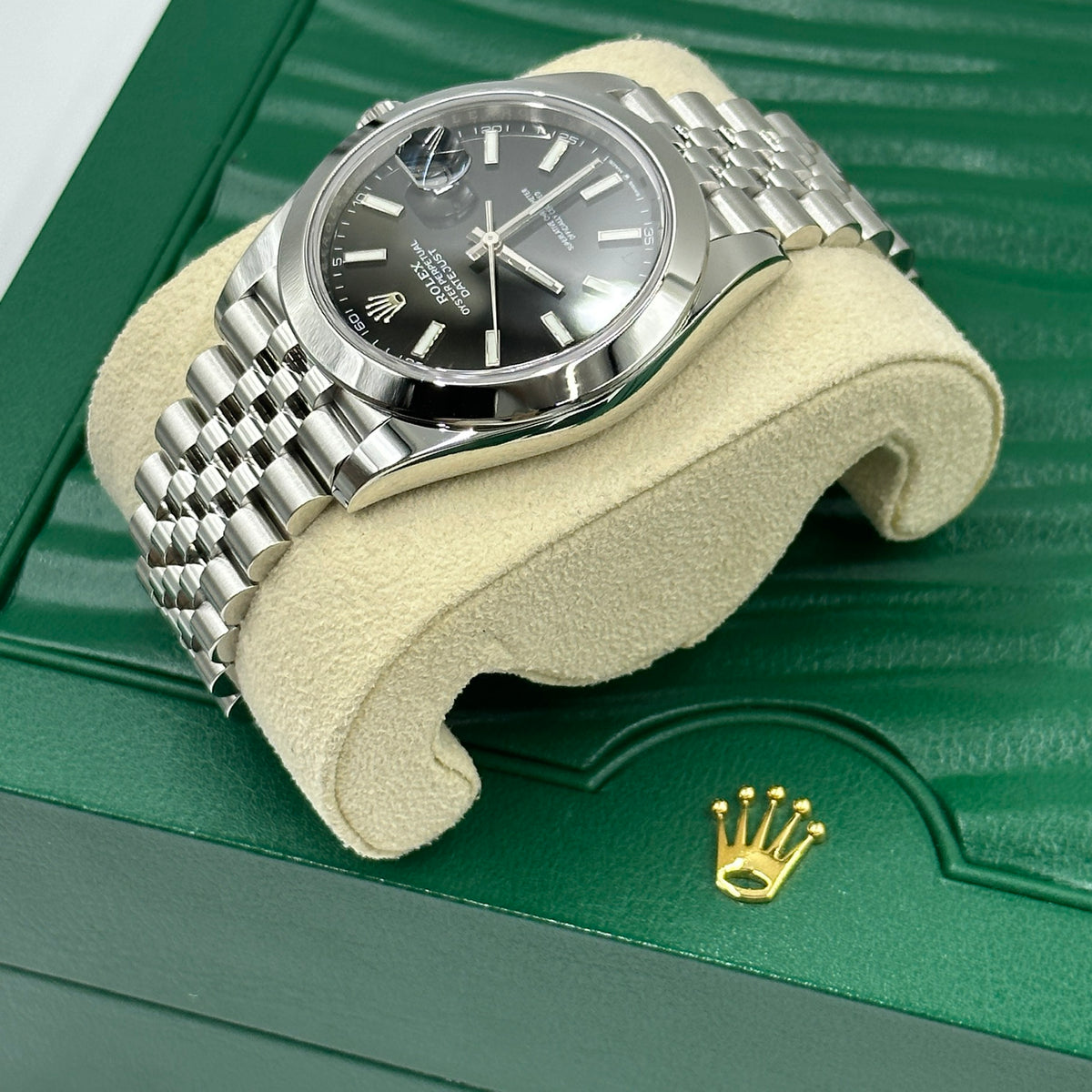 Rolex Datejust 41 126300 Black Index Jubilee 2025