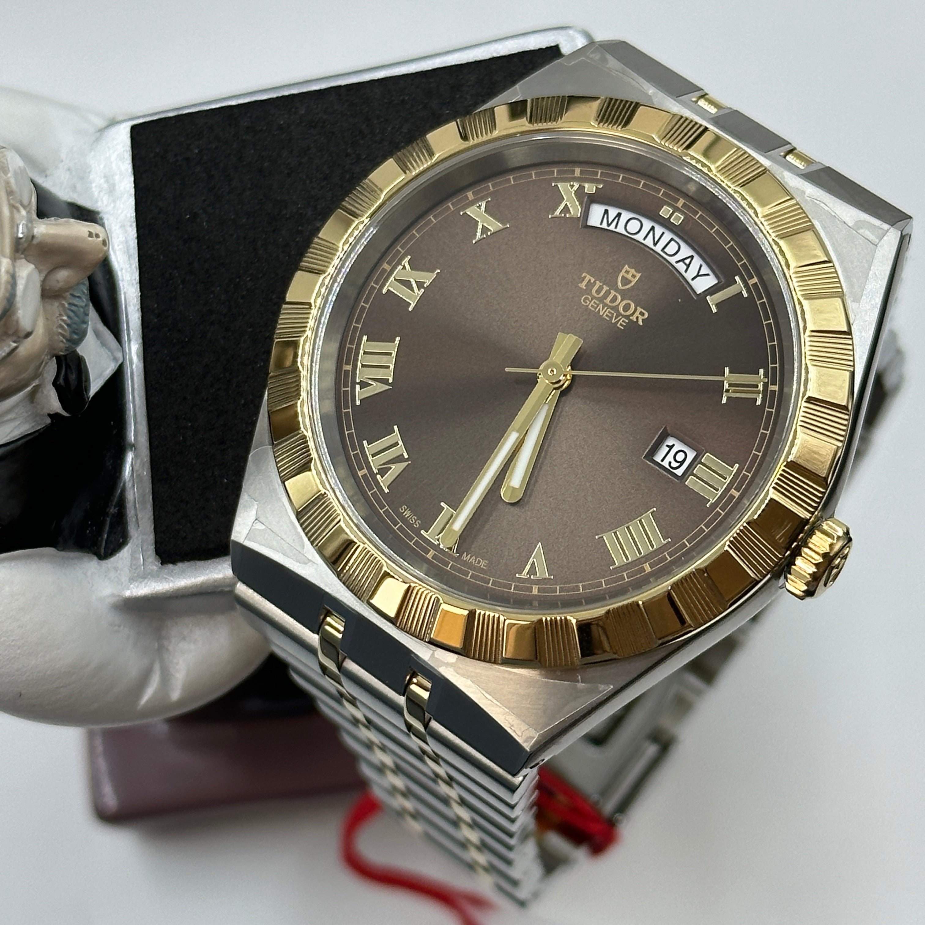 Tudor 28603-0007 Royal Day-Date 41 Stainless Stee