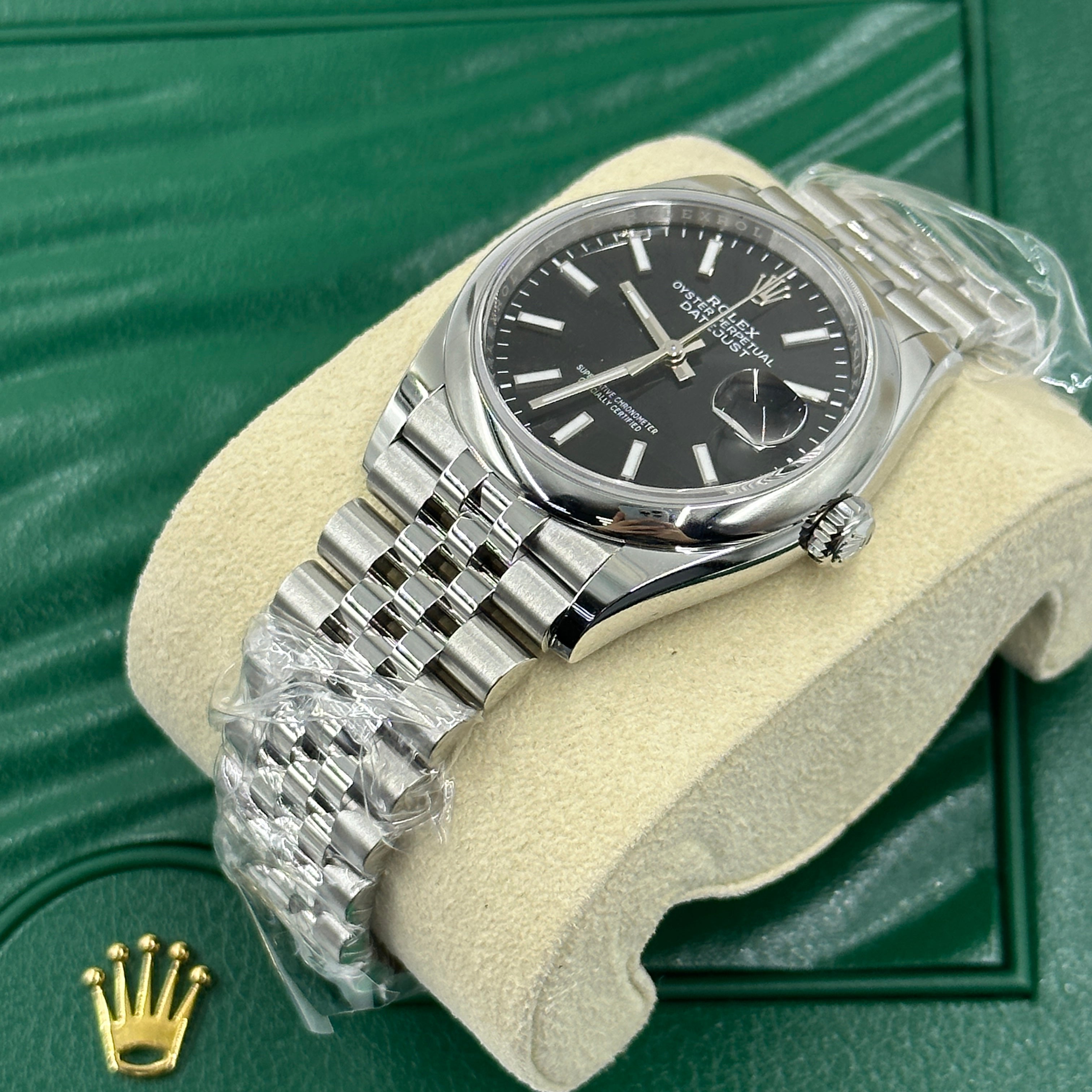 Rolex Datejust 36 126200 Black Index Jubilee 2025