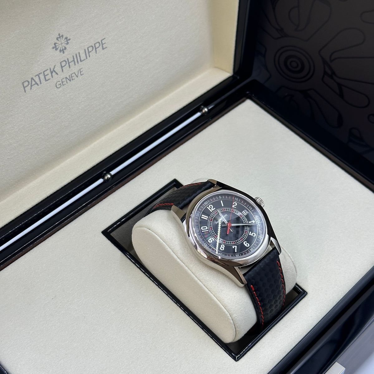 Patek Philippe Calatrava 6007G-010 2026