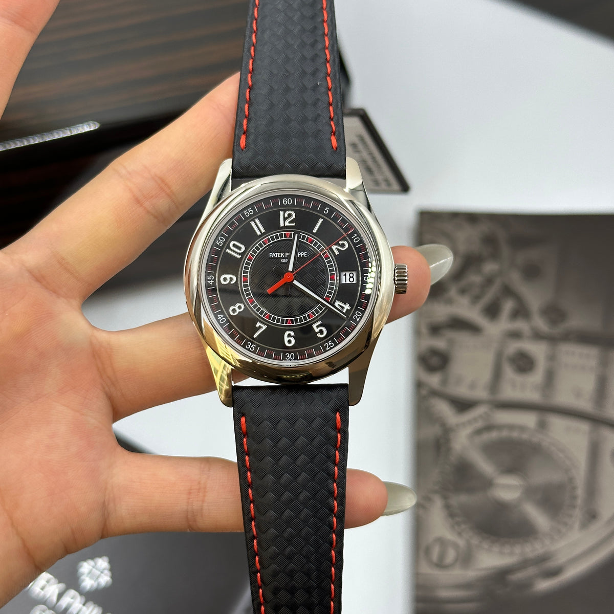 Patek Philippe Calatrava 6007G-010 2026