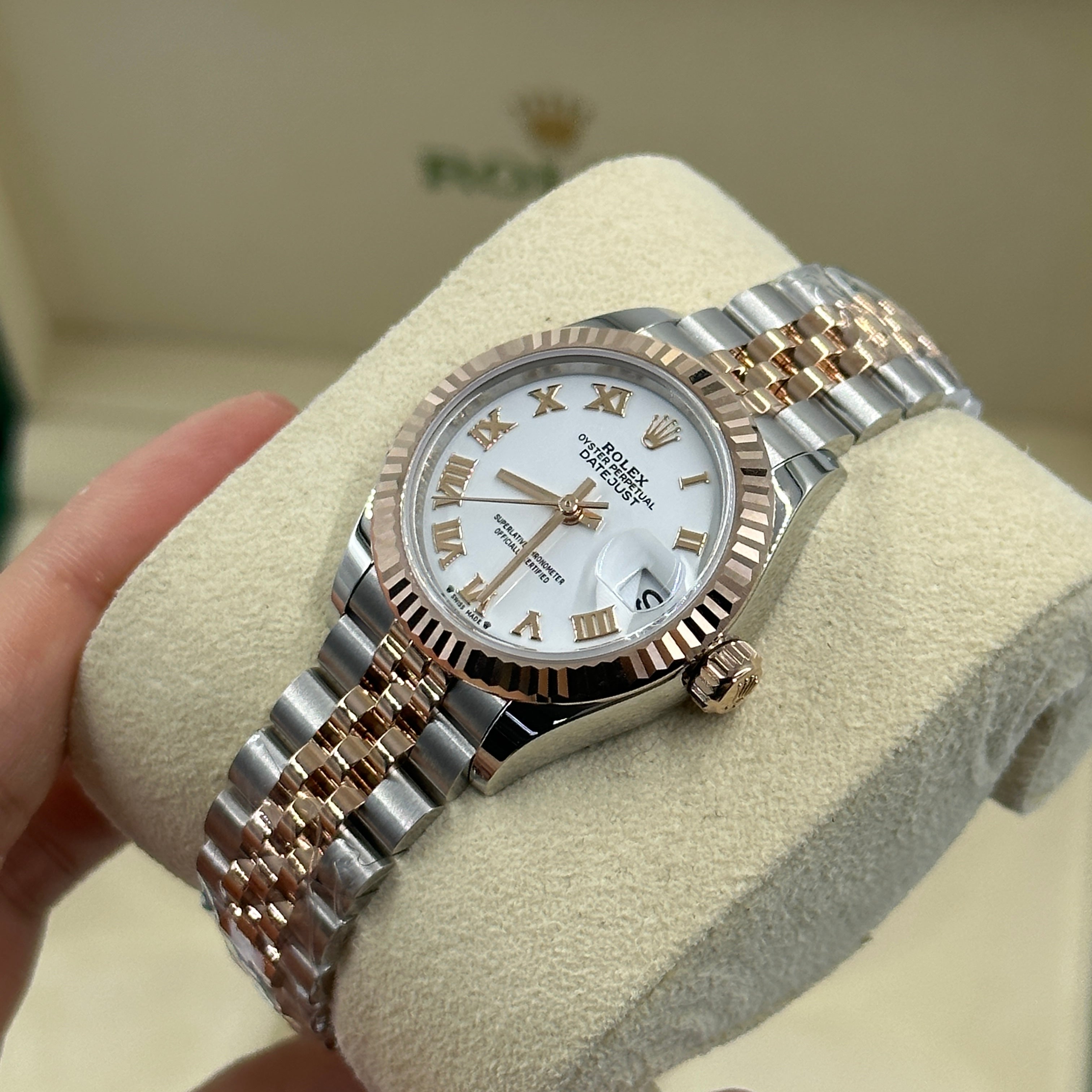 Rolex Lady-Datejust 279171 White Roman Jubilee 2025