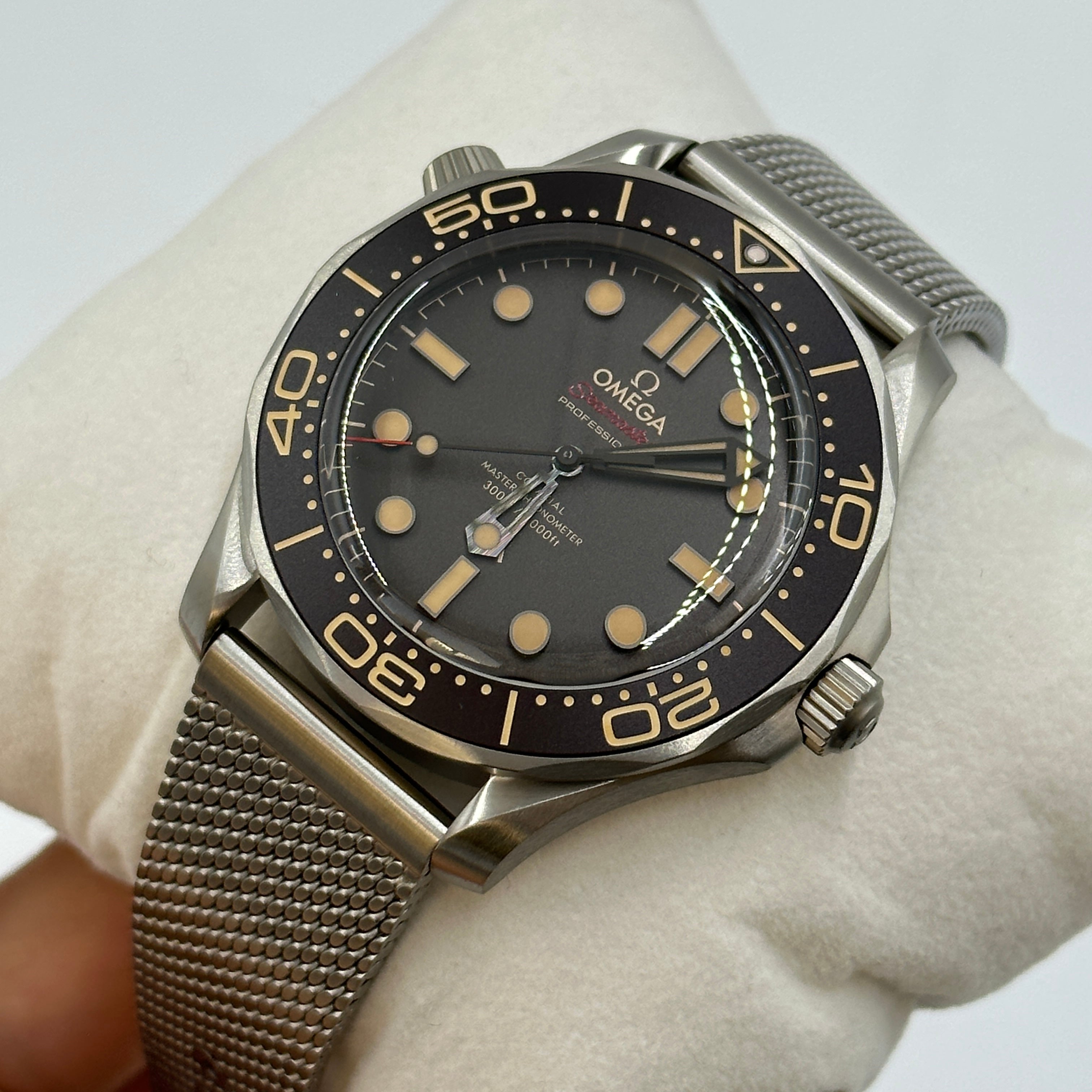 Omega Seamaster Diver 300M 210.90.42.20.01.001