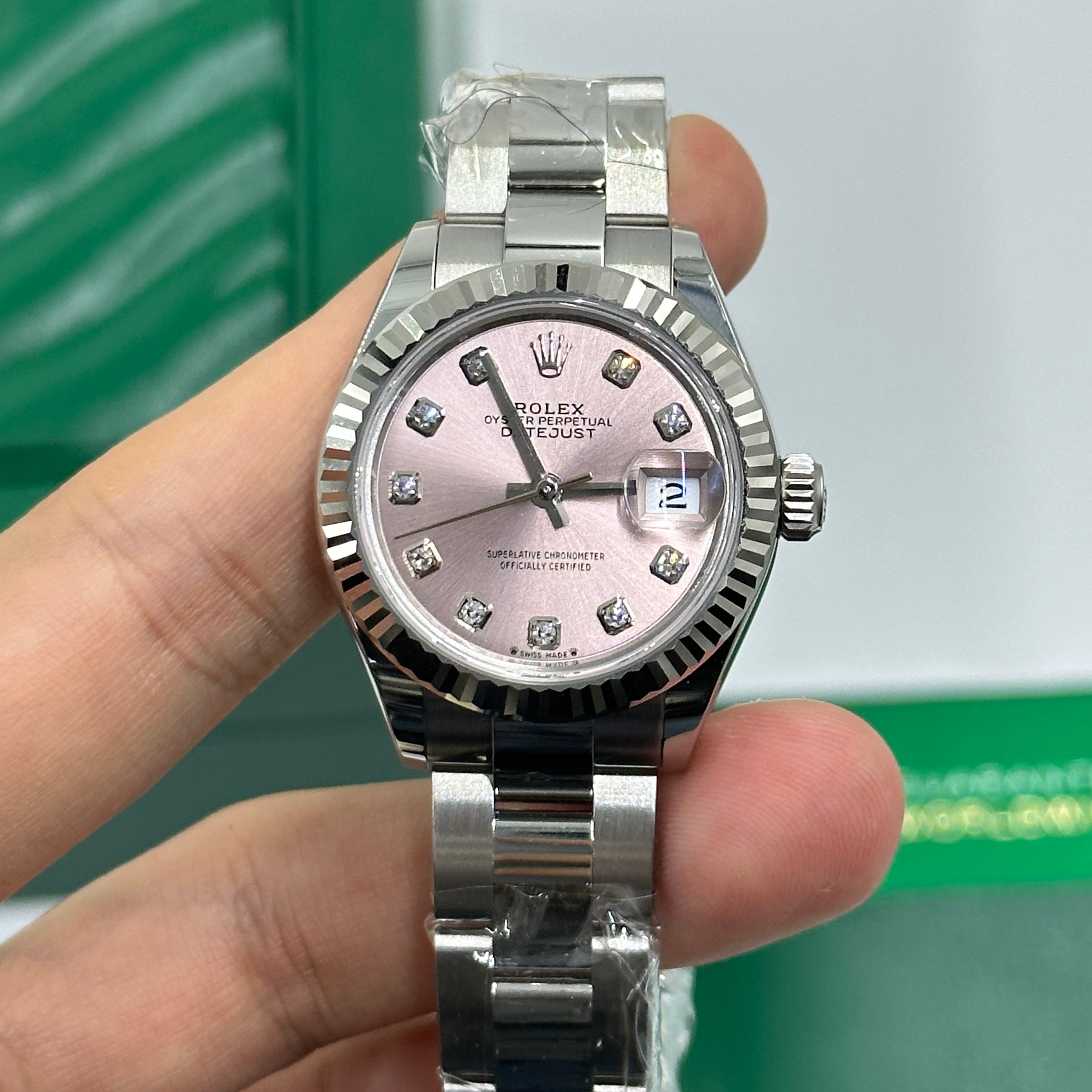 Rolex Lady-Datejust 279174G Pink Oyster 2025