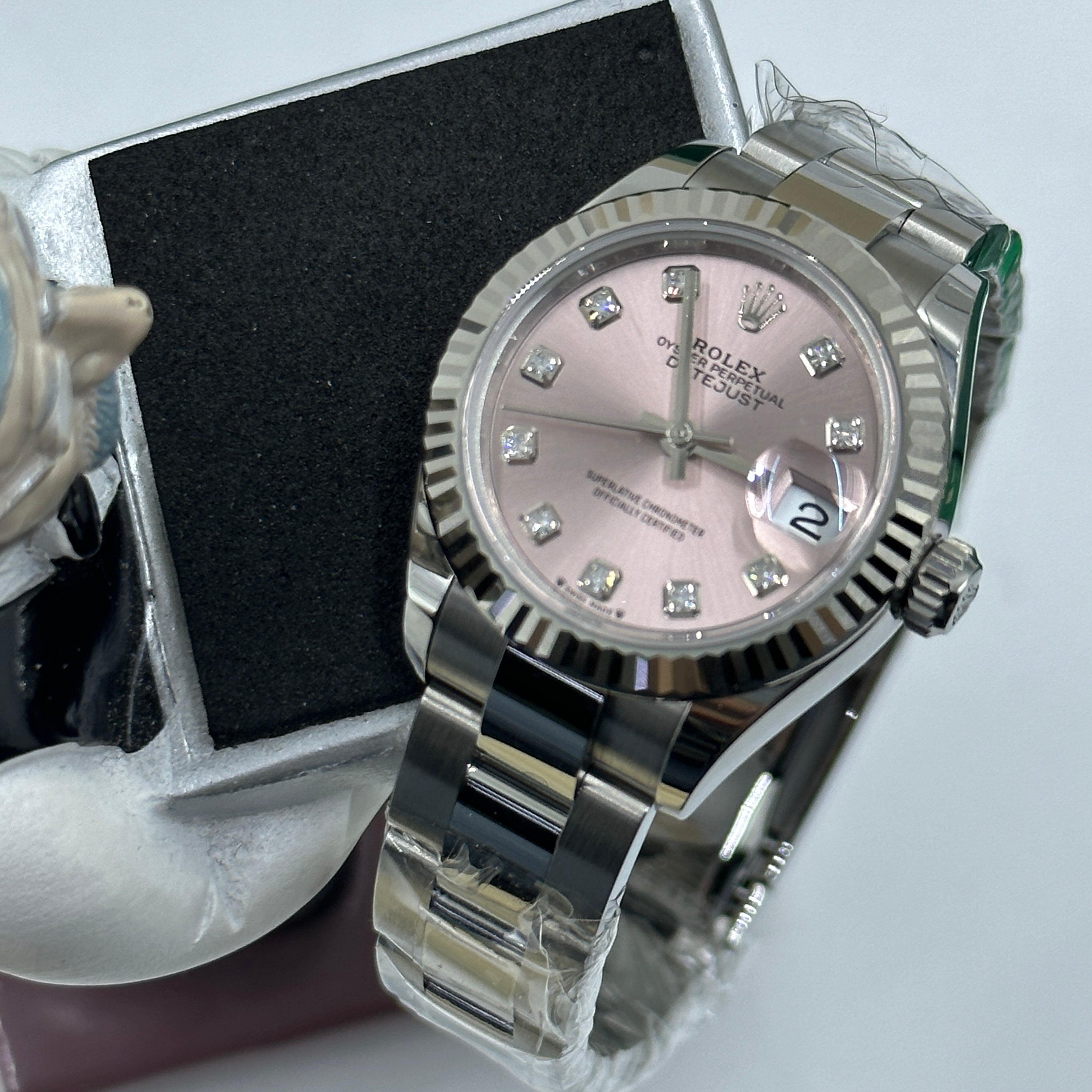 Rolex Lady-Datejust 279174G Pink Oyster 2025