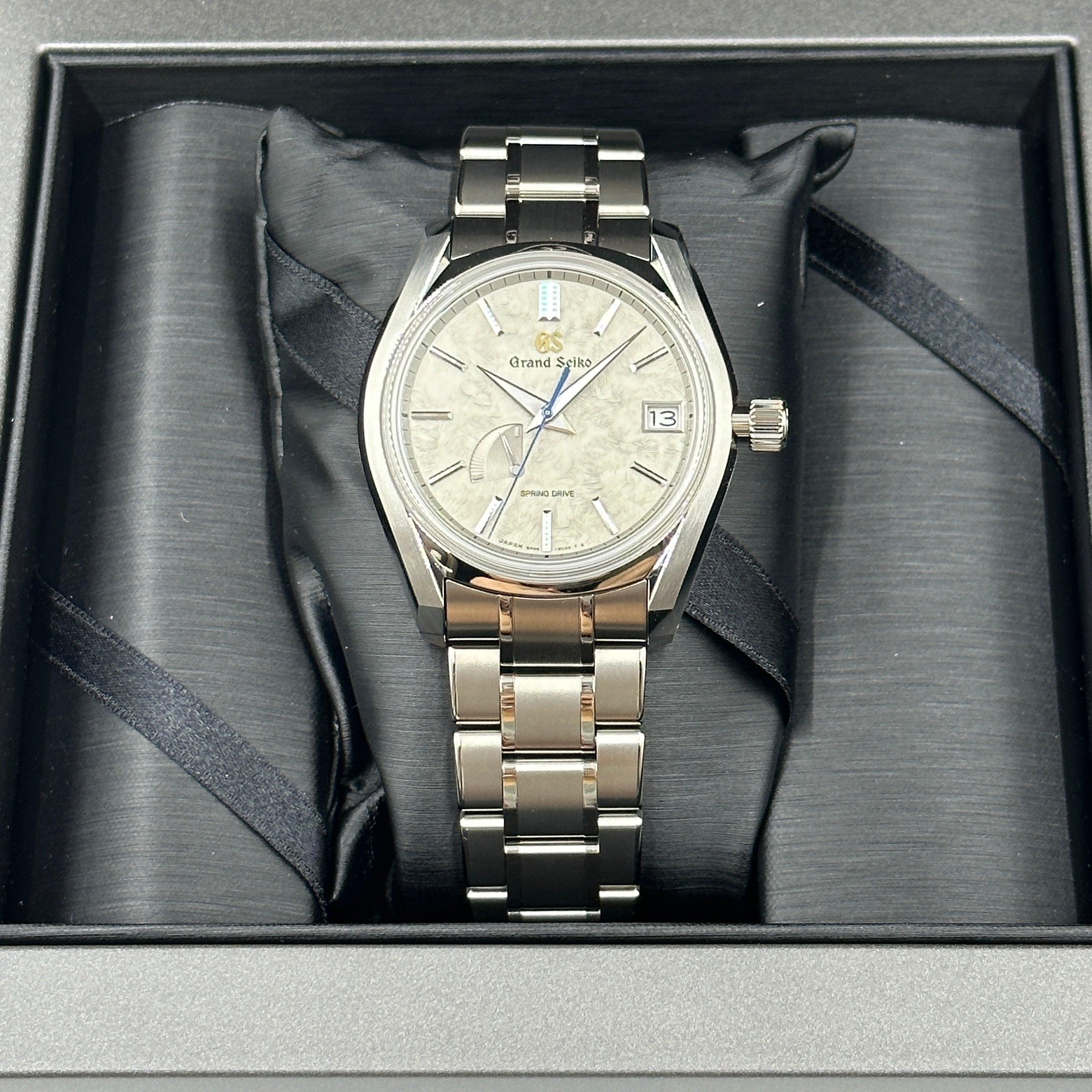 Grand Seiko Drive Four Seasons Taisetsu Winter Snow 40 Grand SBGA415G 2026