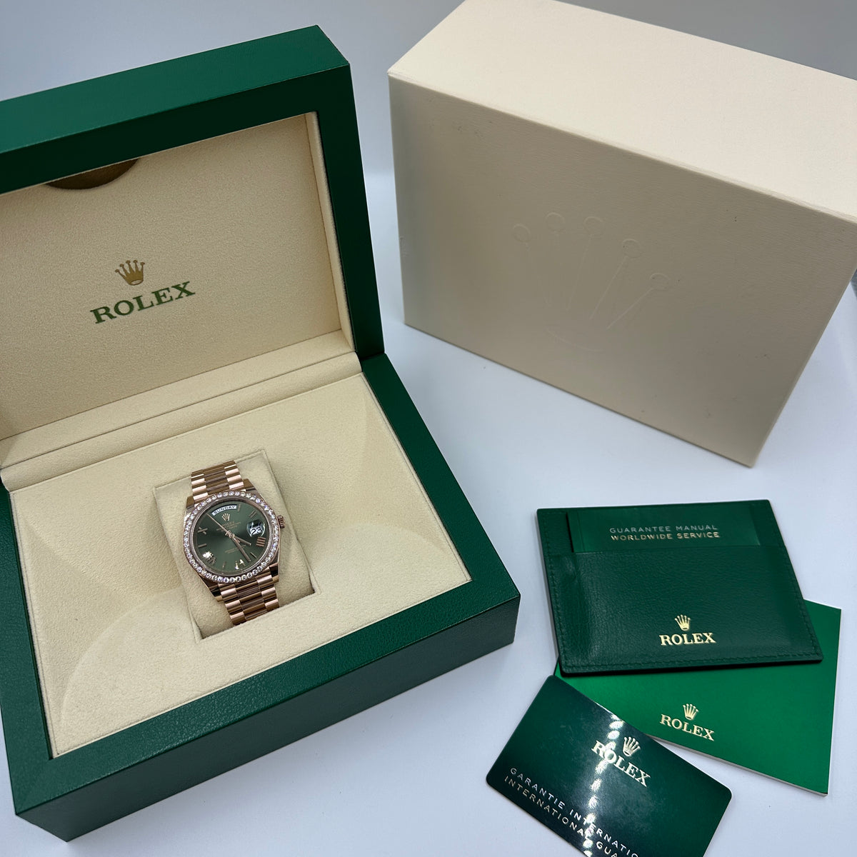 Rolex Day-Date 40 228345RBR Green Roman 2025