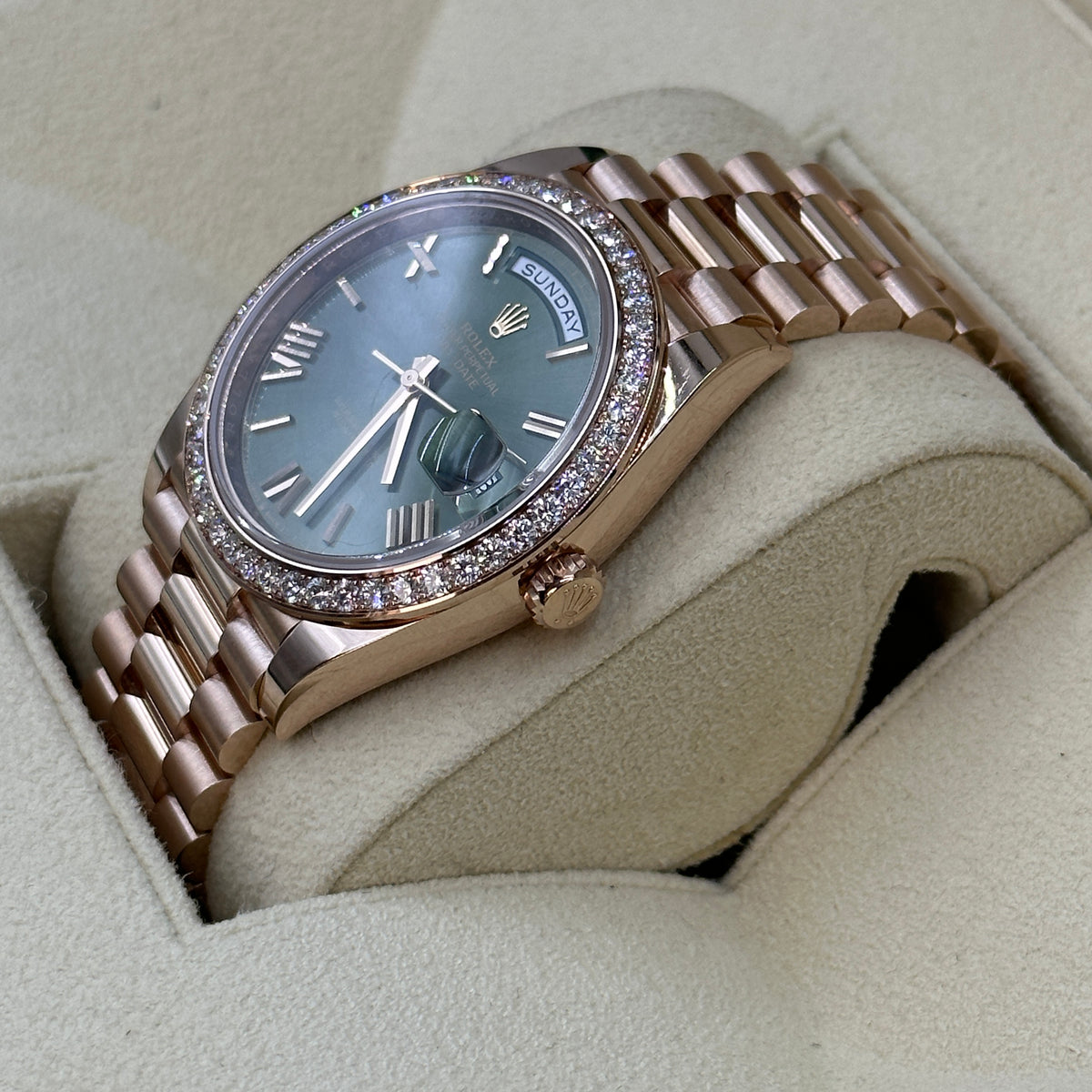 Rolex Day-Date 40 228345RBR Green Roman  m228345rbr-0011 2026