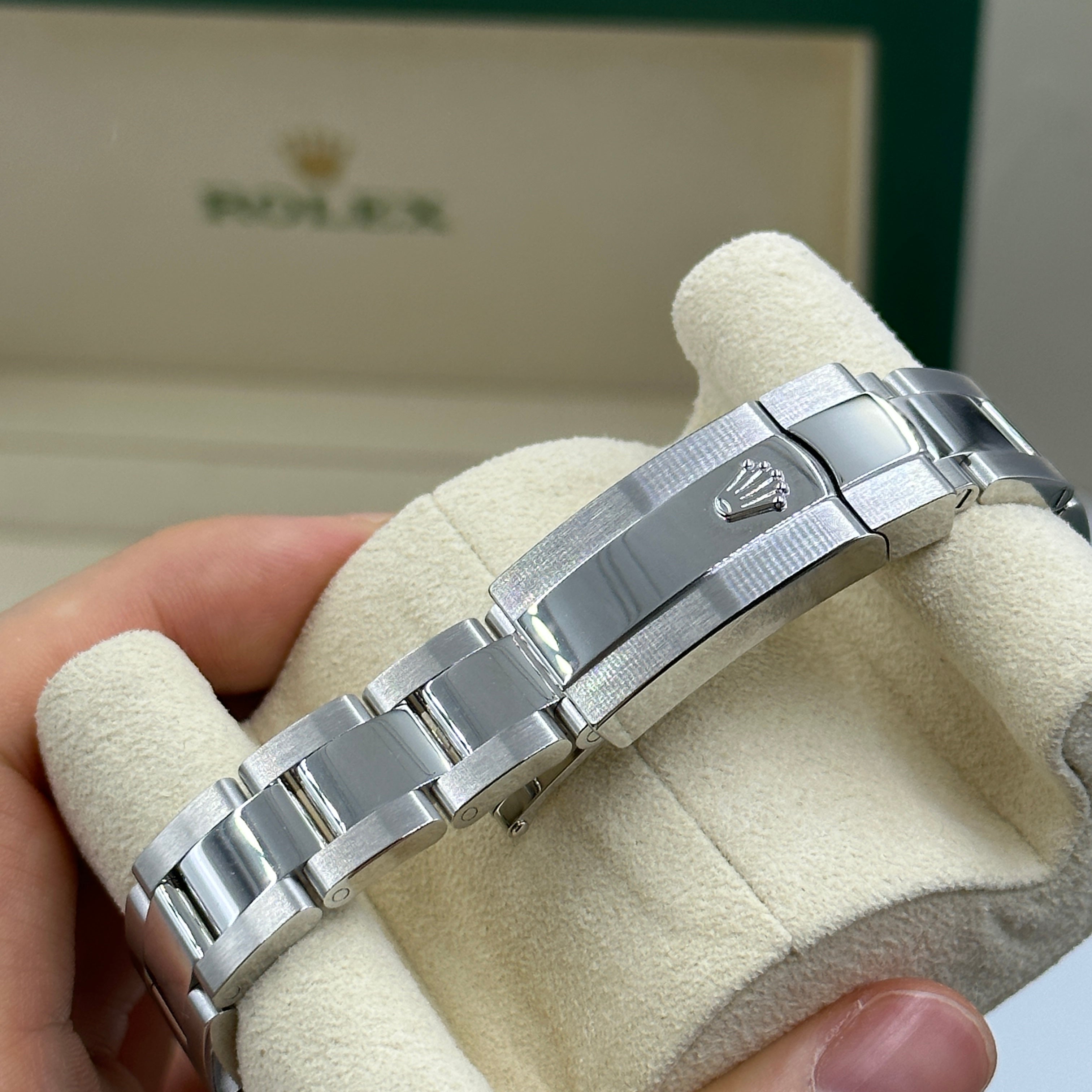 Rolex Datejust 31 278384RBR G Silver Oyster 2025