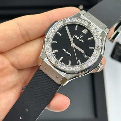 Hublot Classic Fusion 565.NX.1470.RX.1204
