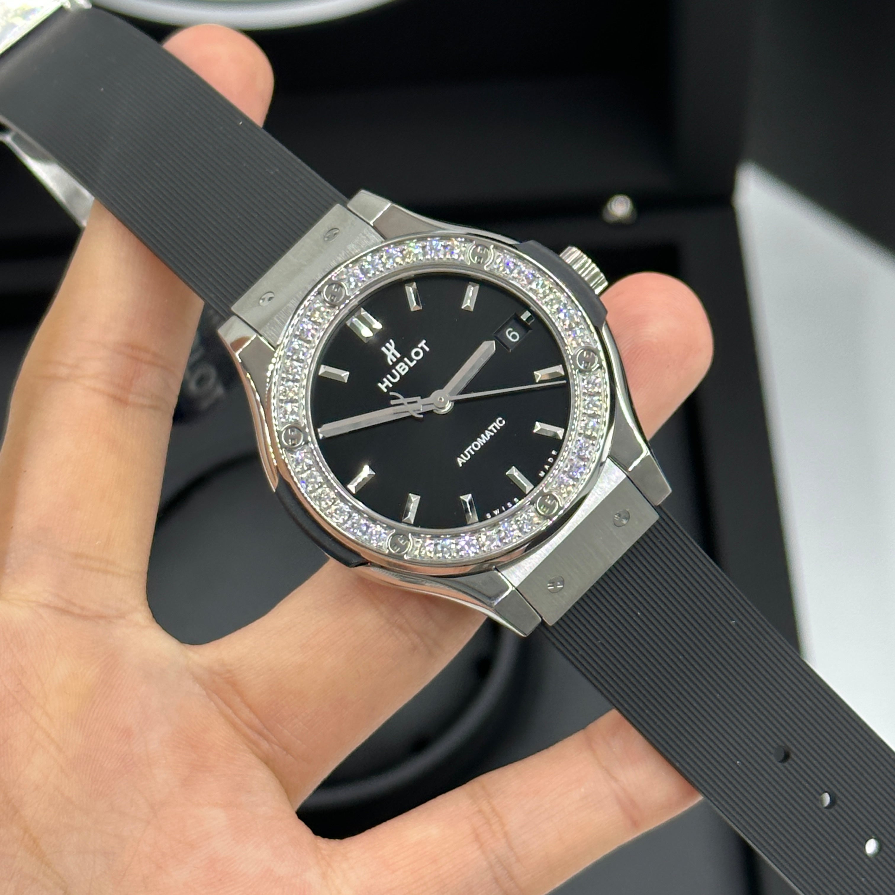 Hublot Classic Fusion 565.NX.1470.RX.1204