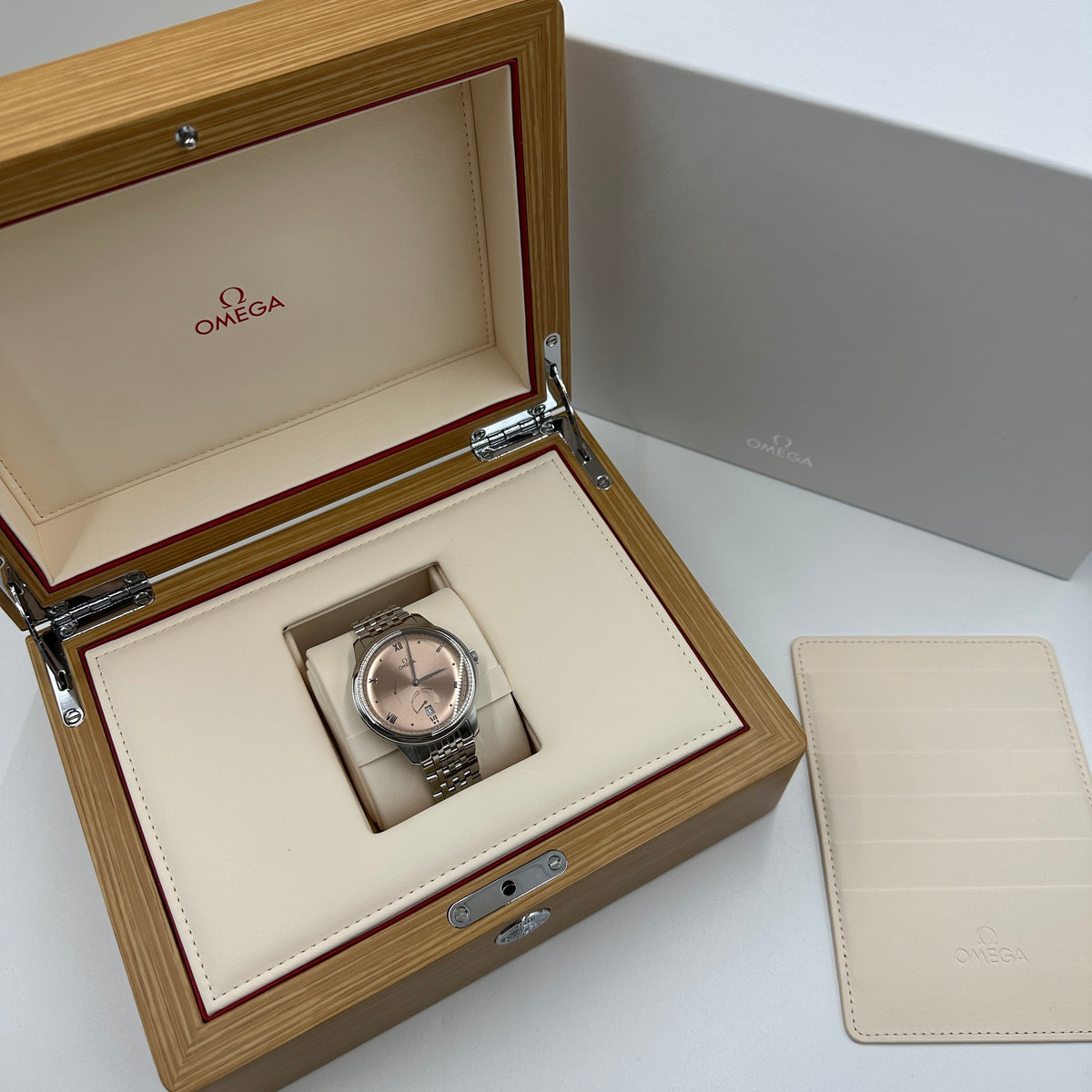 Omega Prestige Co-axial Master Chronometer Power De 434.10.41.21.10.001 2026