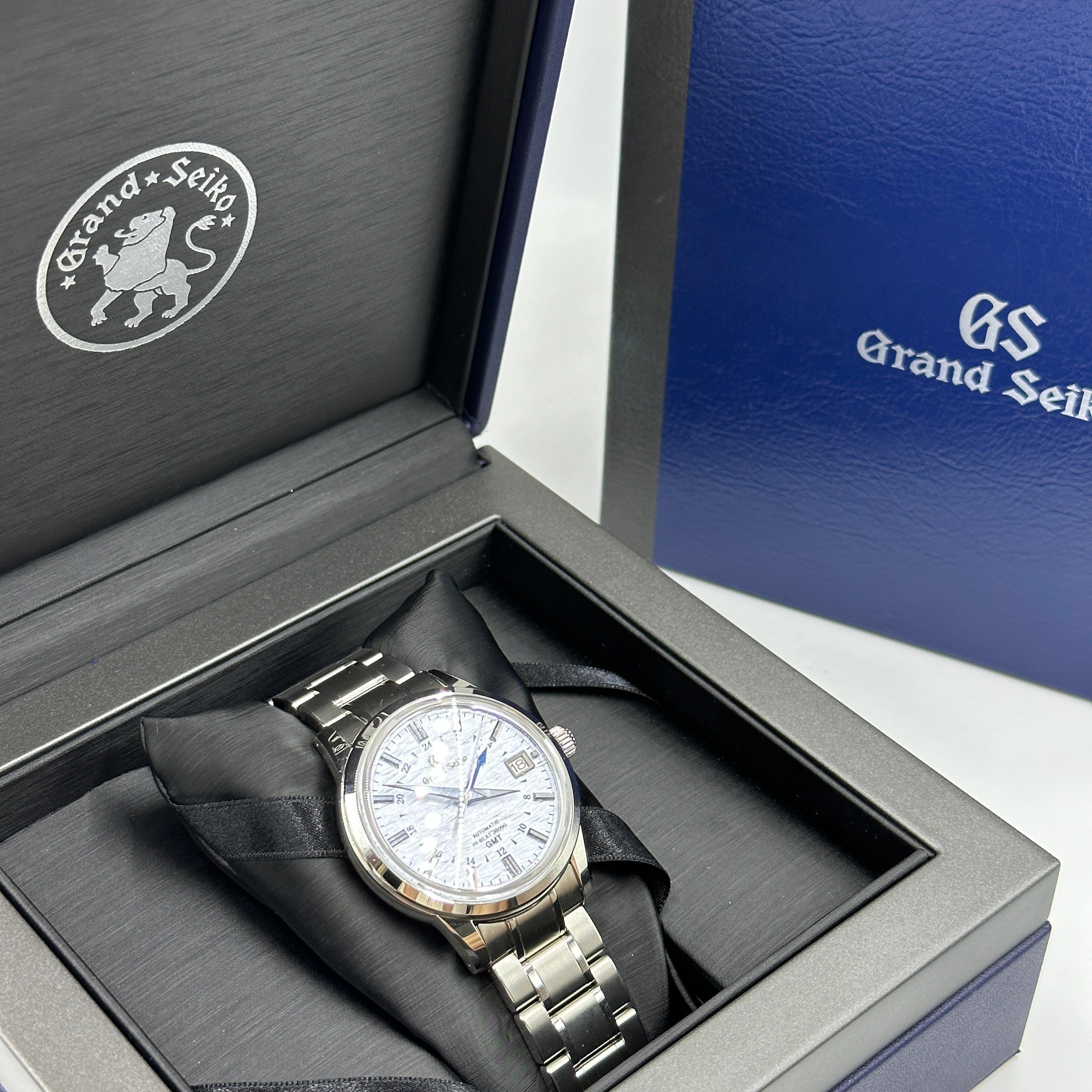 Grand Seiko Elegance 39.5MM SBGJ249G 2023