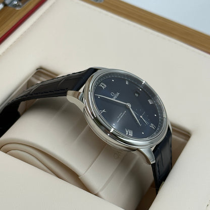 Omega 434.13.41.20.03.001 De Ville Small Seconds Master Chronometer