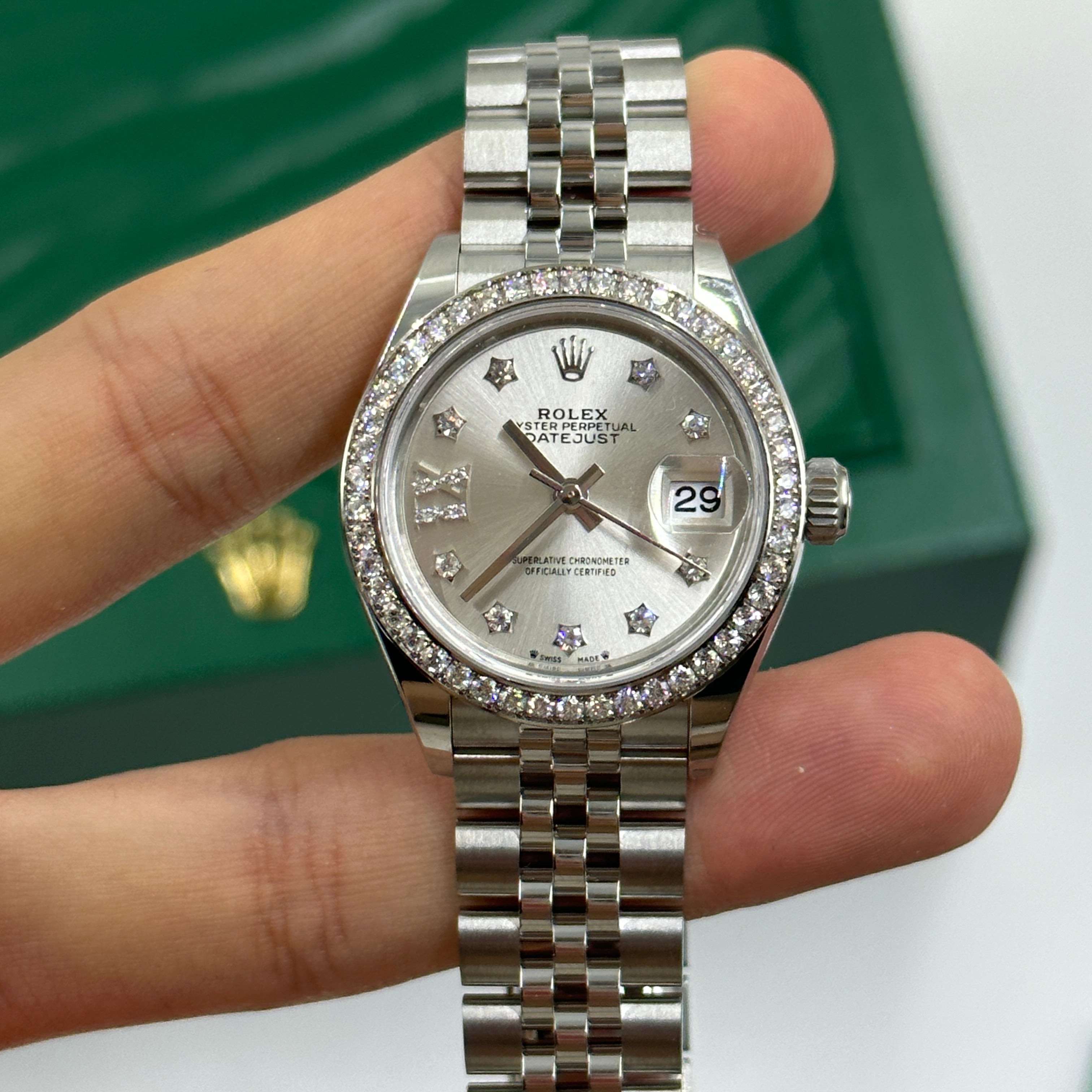 Rolex Lady-Datejust m279384RBR-0021 silver star diamons jub 2025