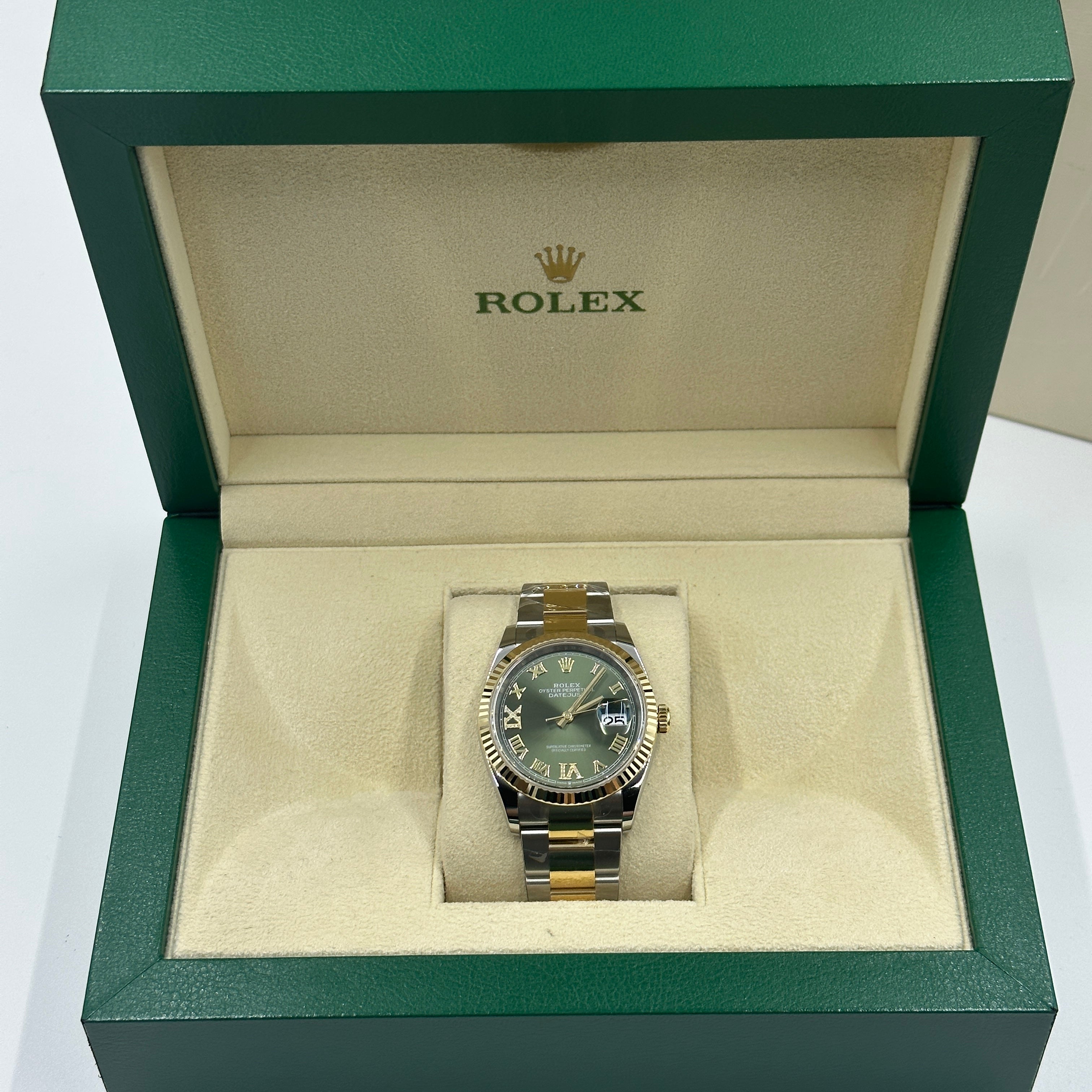 Rolex Datejust 36 126233 Green VIIX Oyster 2024