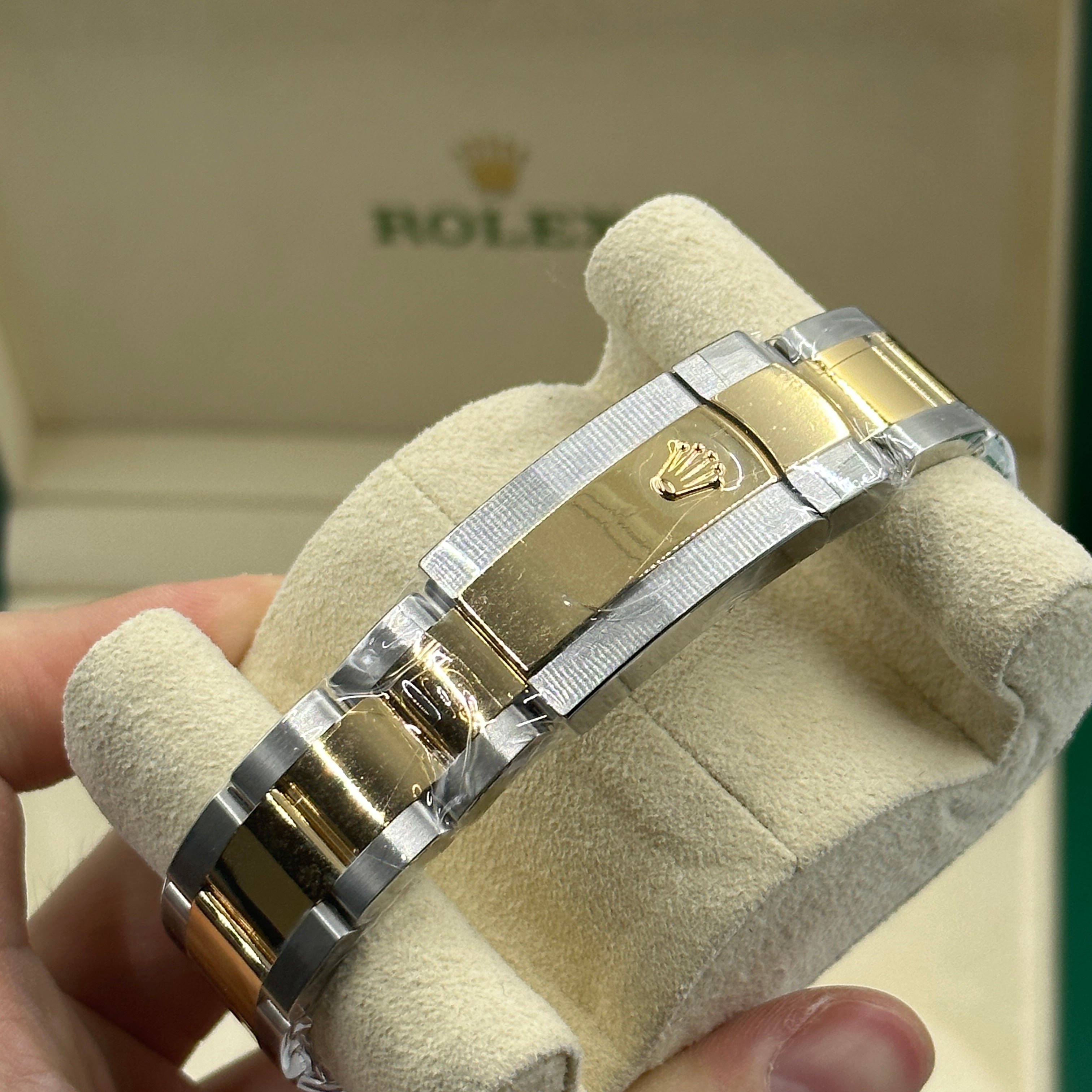 Rolex Datejust 36 126233 Green VIIX Oyster 2024