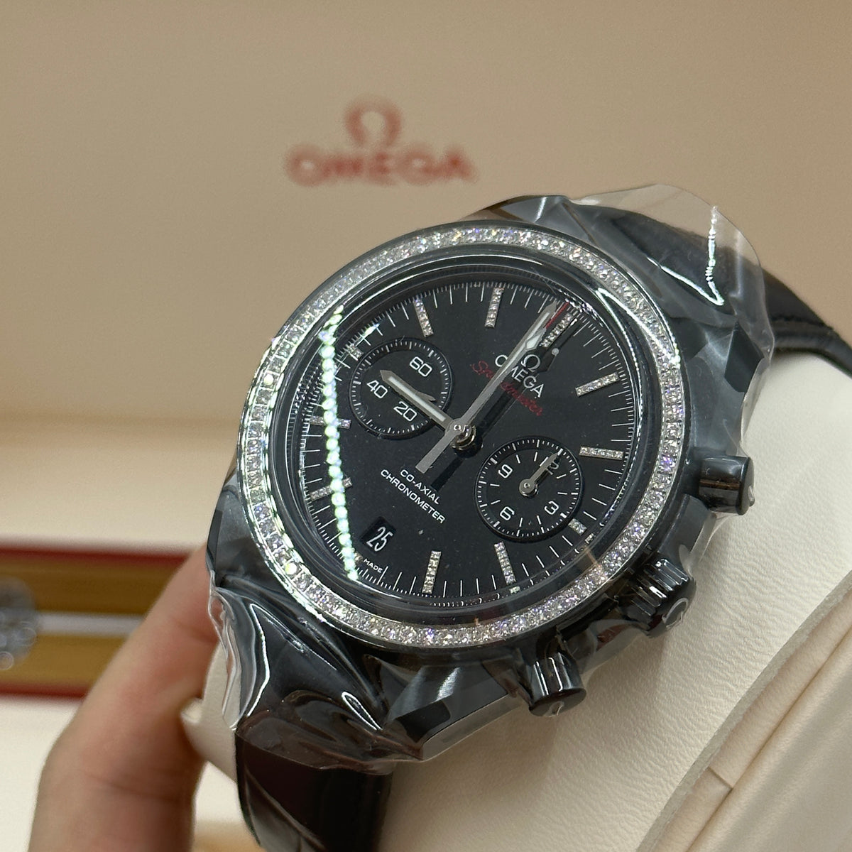 Omega Speedmaster Dark Side Of The Moon 311.98.44.51.51.001 2026