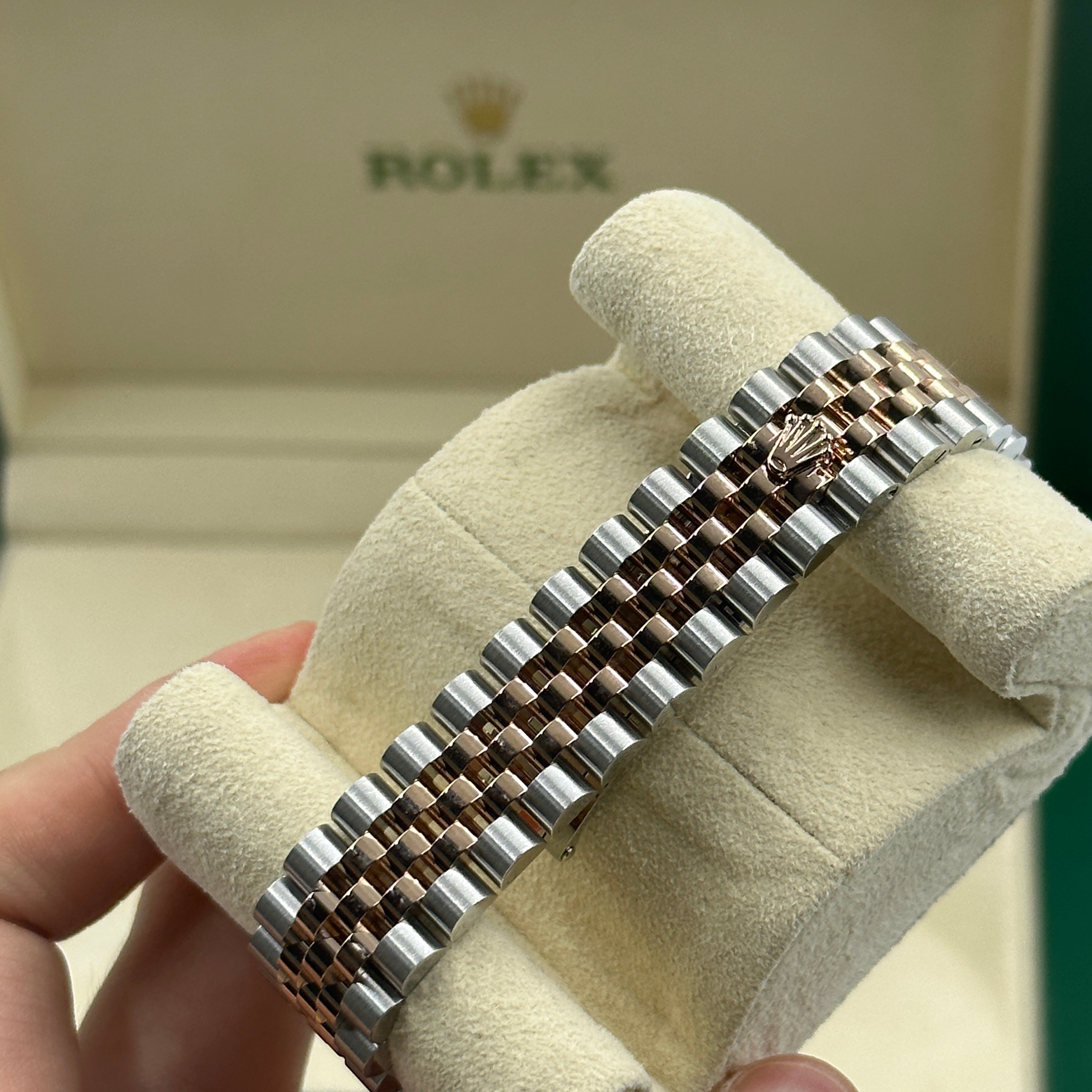 Rolex Datejust 31 278271 White Roman Jubilee 2025