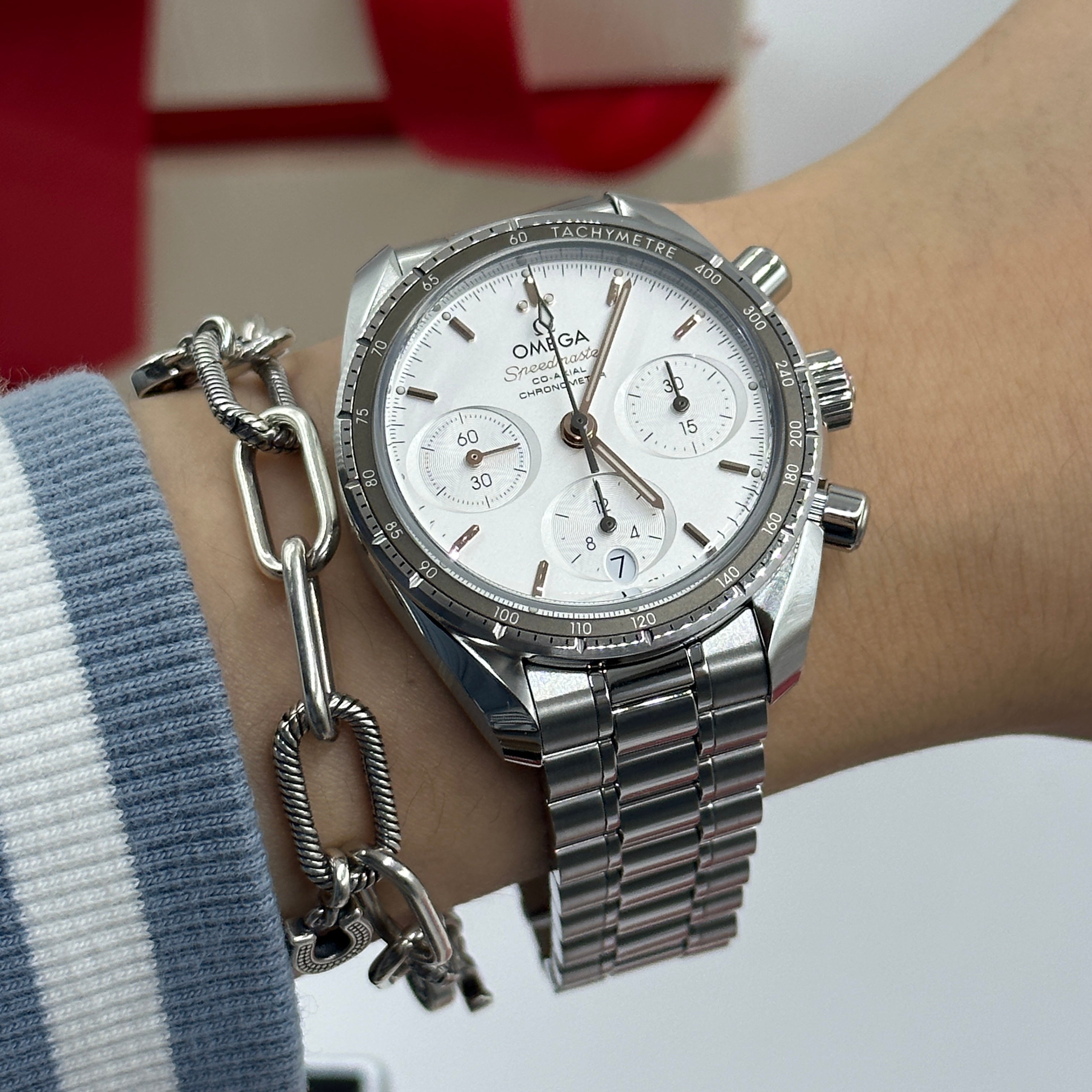 Omega Speedmaster 324.30.38.50.02.001