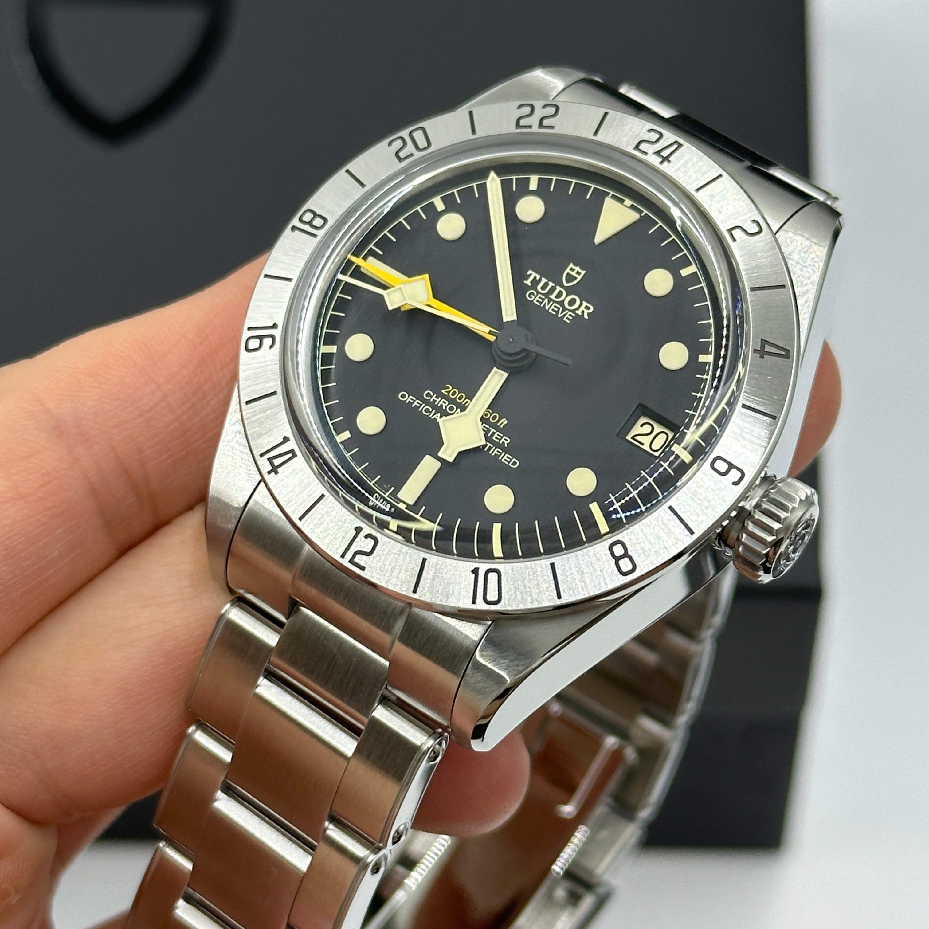 Tudor Black Bay Pro - m79470-0001