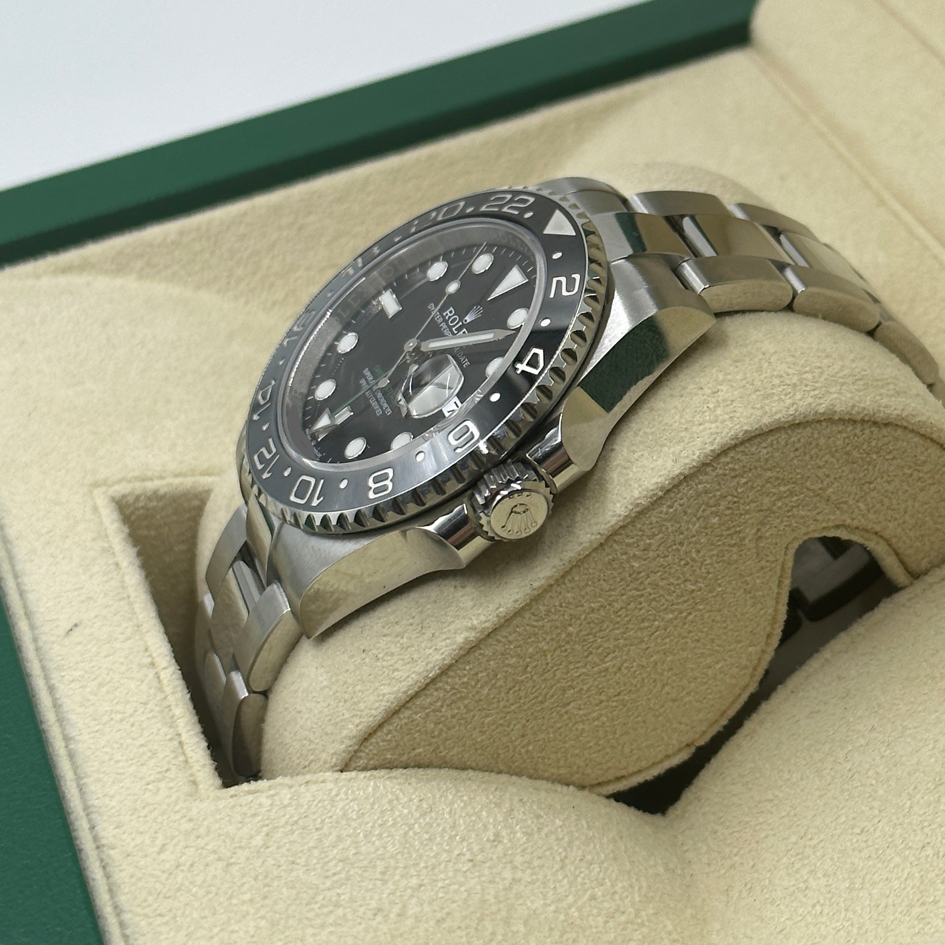ROLEX GMT-Master II 126710GRNR OYS