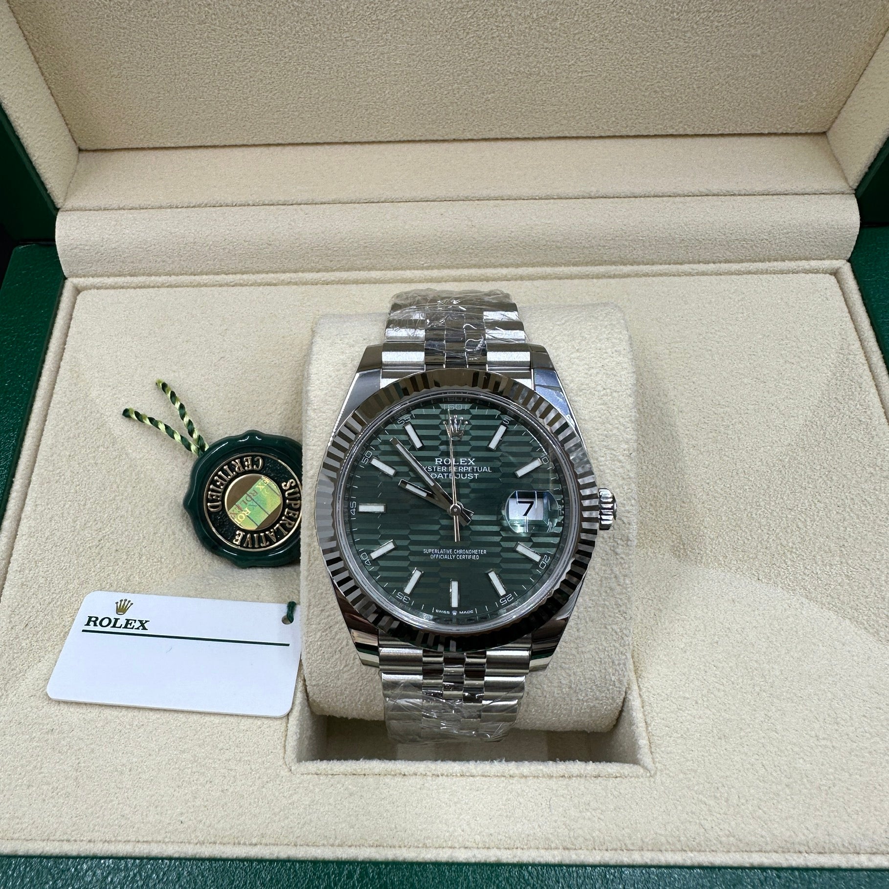 Rolex Datejust 41 126334 Mint Green Index Jubilee 2025