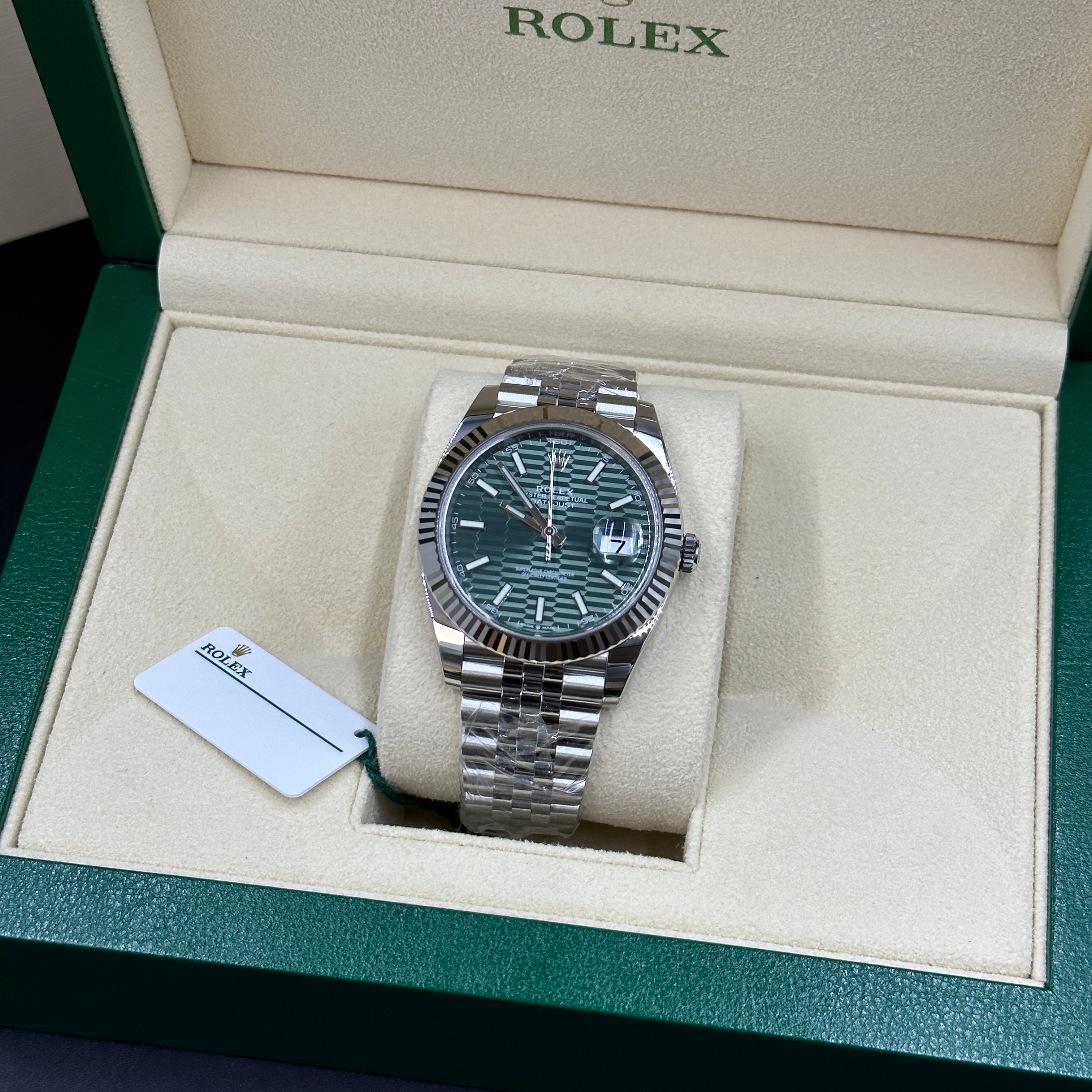 Rolex Datejust 41 126334 Mint Green Index Jubilee 2025