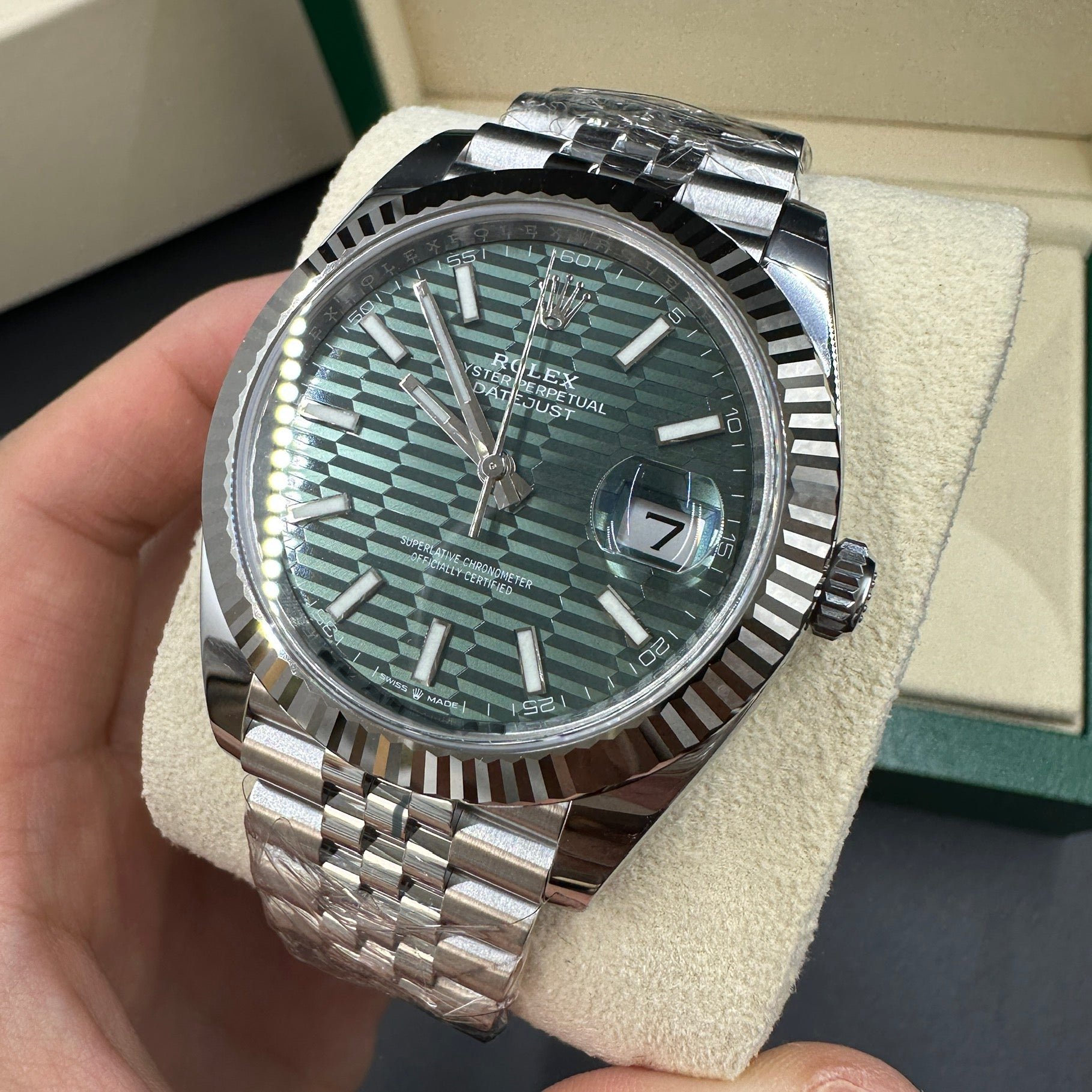 Rolex Datejust 41 126334 Mint Green Index Jubilee 2025