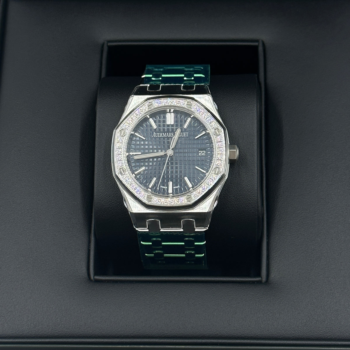 Audemars Piguet Royal Oak  77451ST.ZZ.1361ST.04 2025