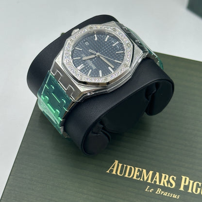 Audemars Piguet Royal Oak  77451ST.ZZ.1361ST.04 2025