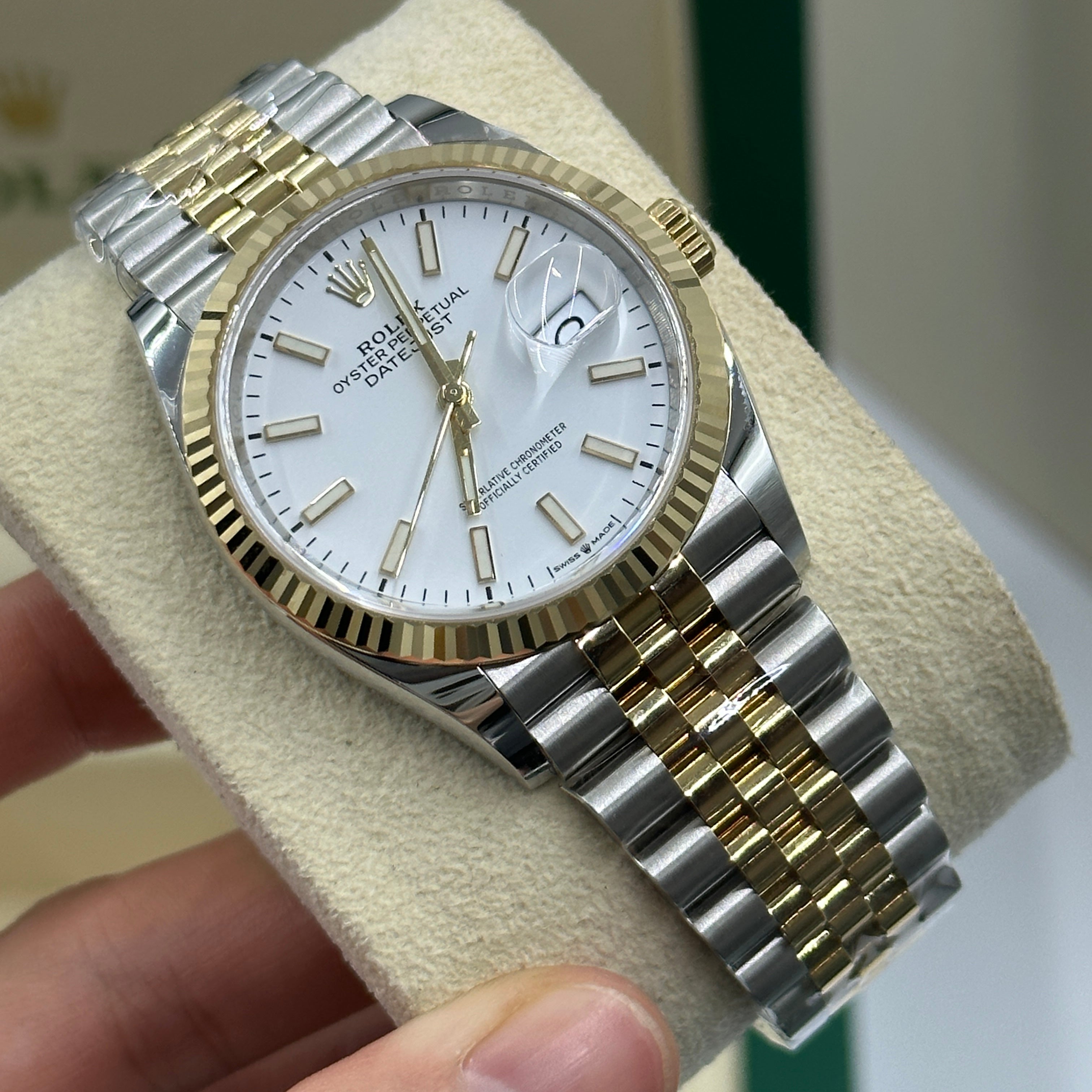 Rolex Datejust 41 126333 White Index Jubilee 2025