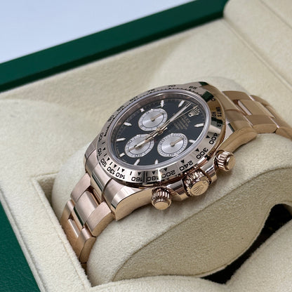 Rolex Cosmograph Daytona 126505 Bright black and Sundust
