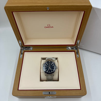 Omega Seamaster Planet Ocean 215.30.44.21.03.001 2026