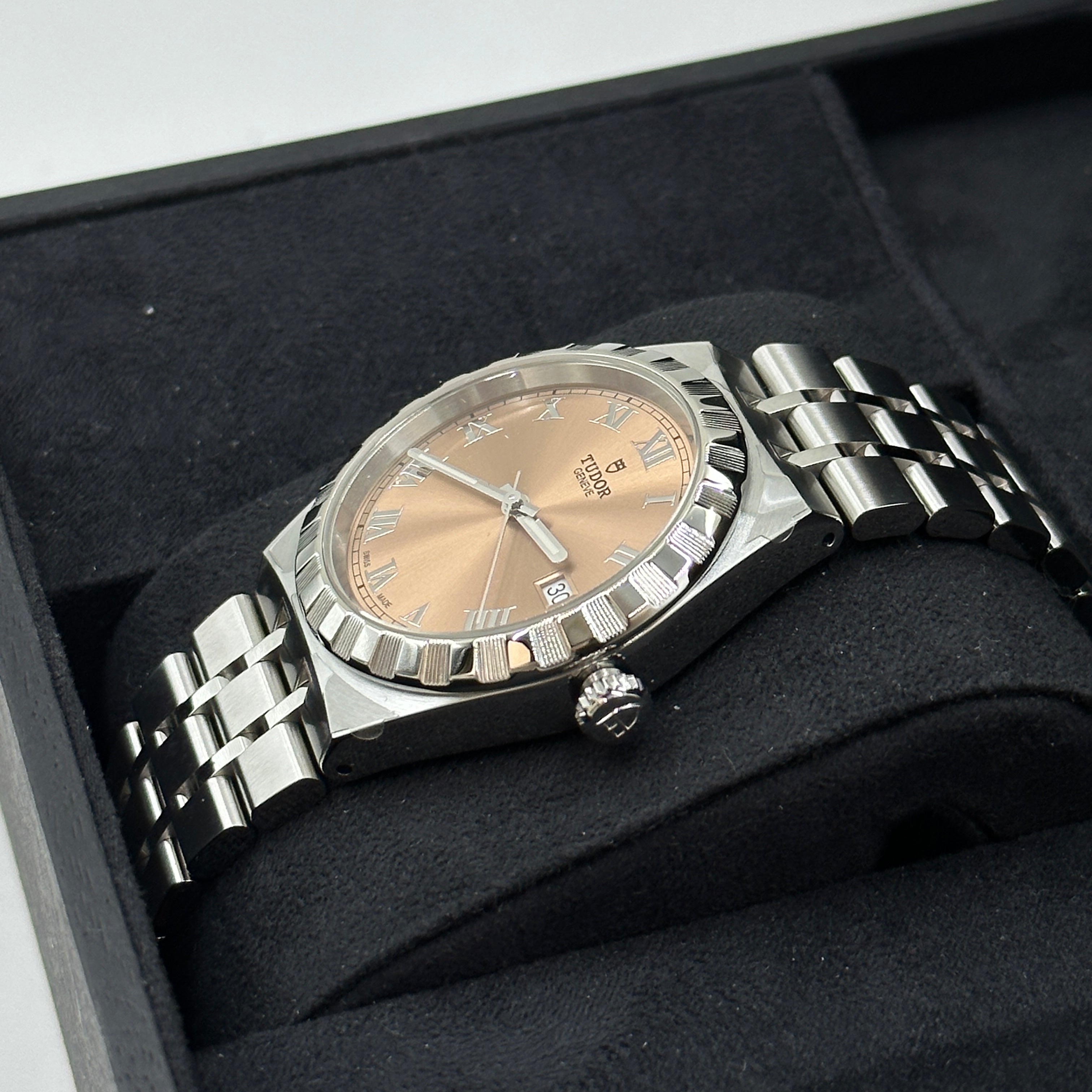 Tudor Royal M28500-0007