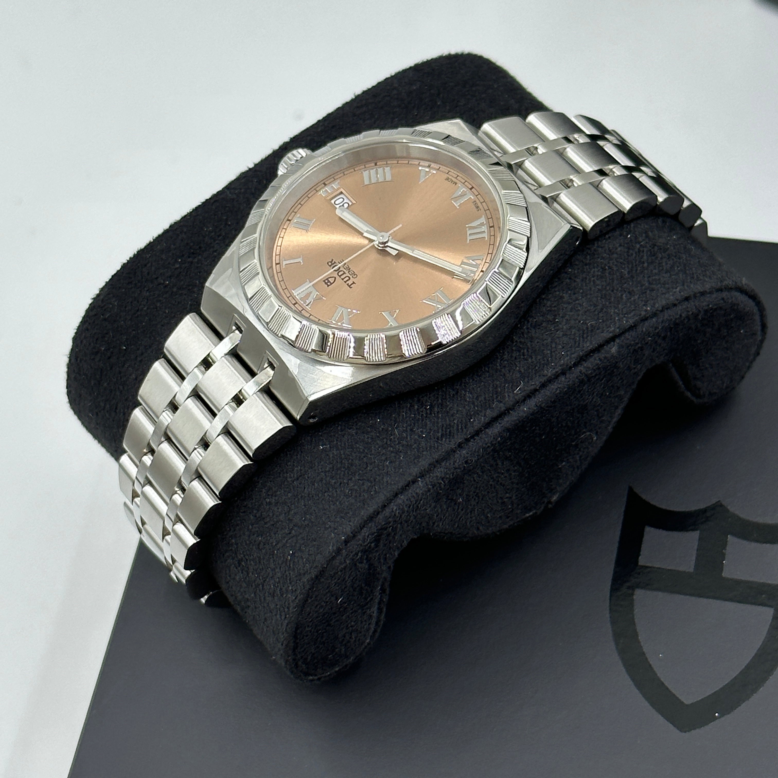 Tudor Royal M28500-0007