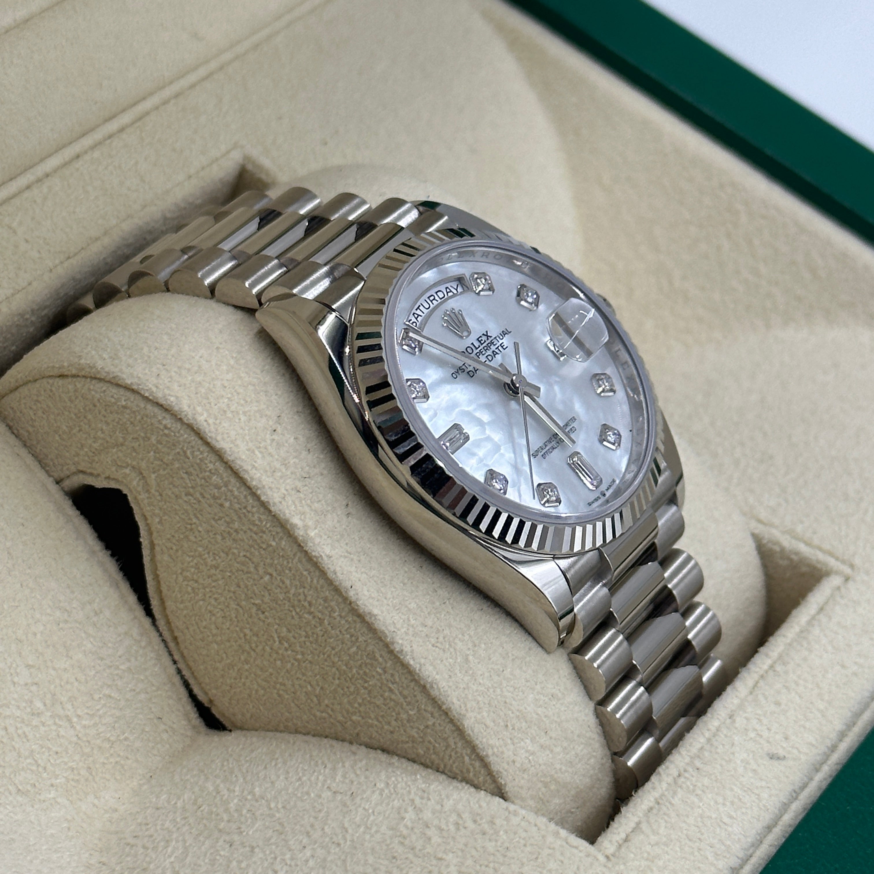 Rolex Day-Date 36128239NG WHITE